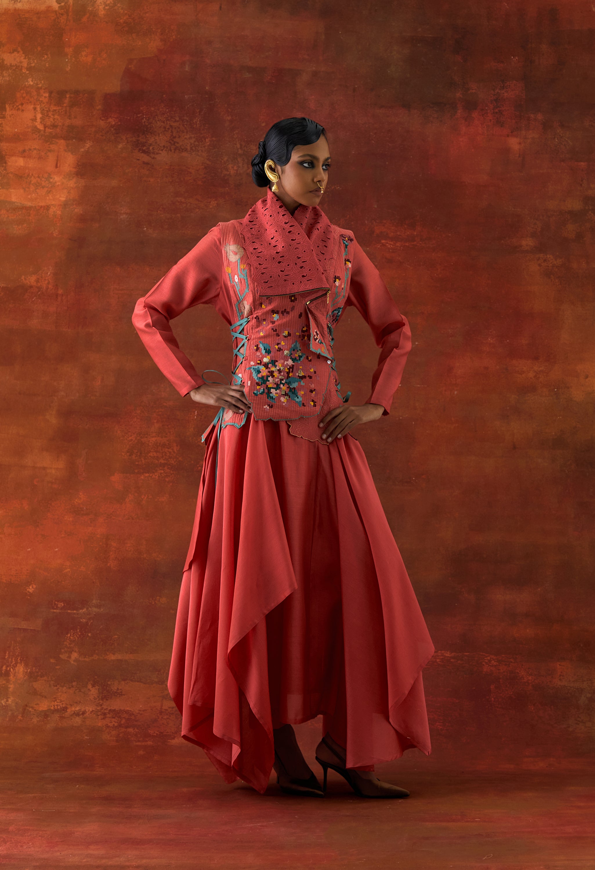 DRAPED COLLAR SIDE TIE UP JACKET WITH V NECK DRAPED KURTA AND PANTS