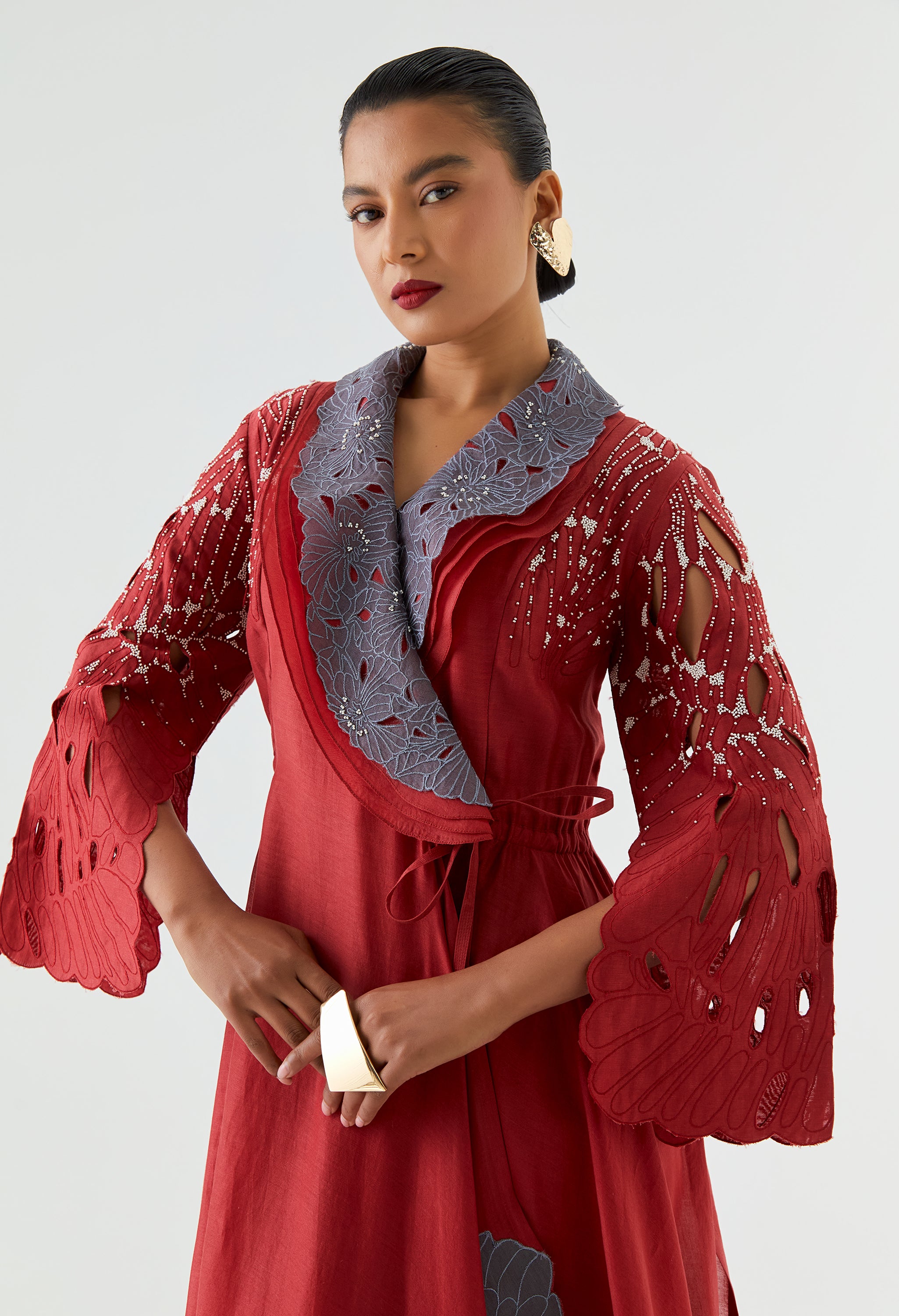 LAYERED COLLOR OVERLAP ANGRAKHA WITH PANTS