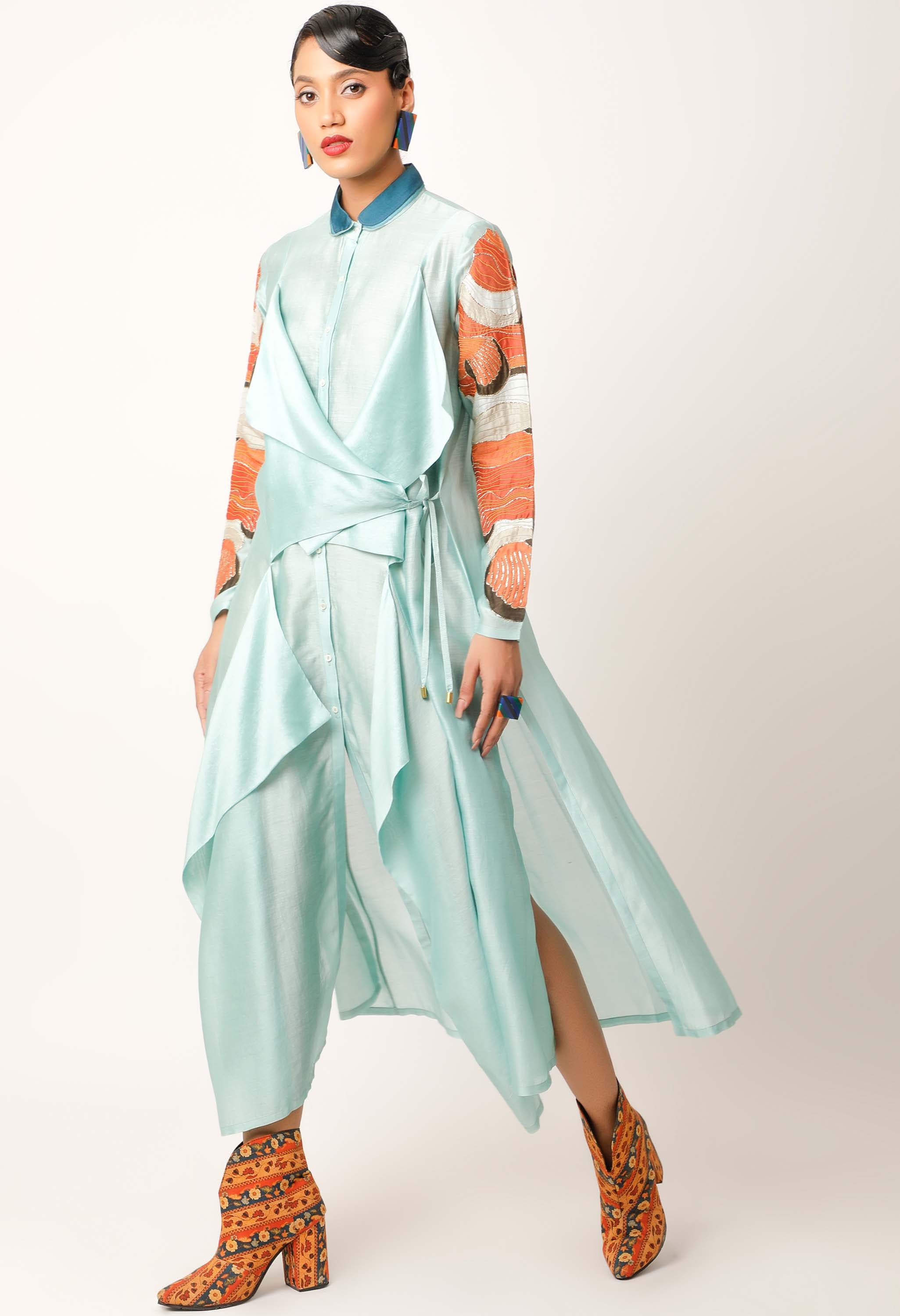 DRAPED SHIRT WITH FISH DETAIL ON THE SLEEVES + INNER SLIP + PANTS