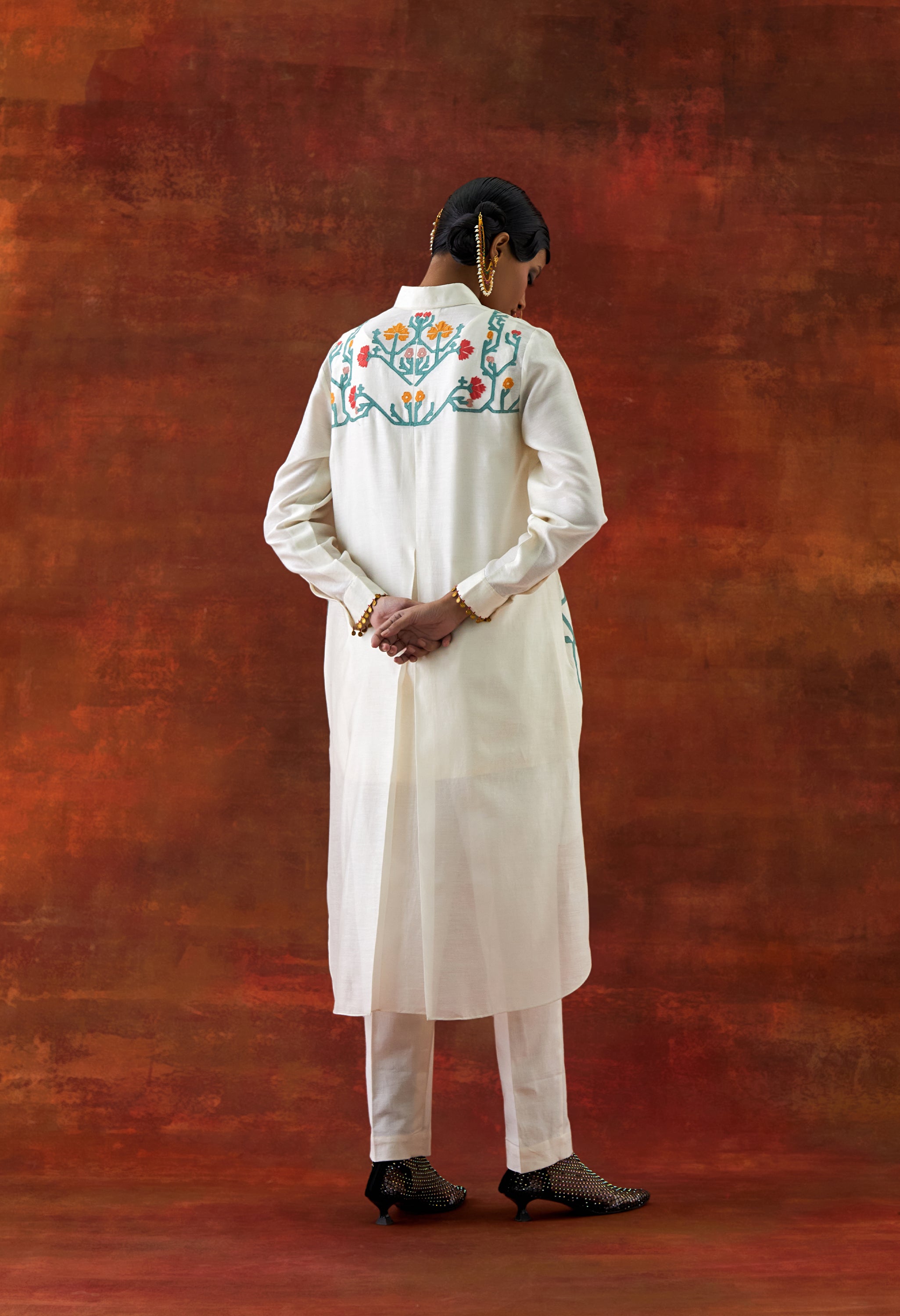 EMB GOLD TISSUE SHIRT WITH INNER AND PANTS