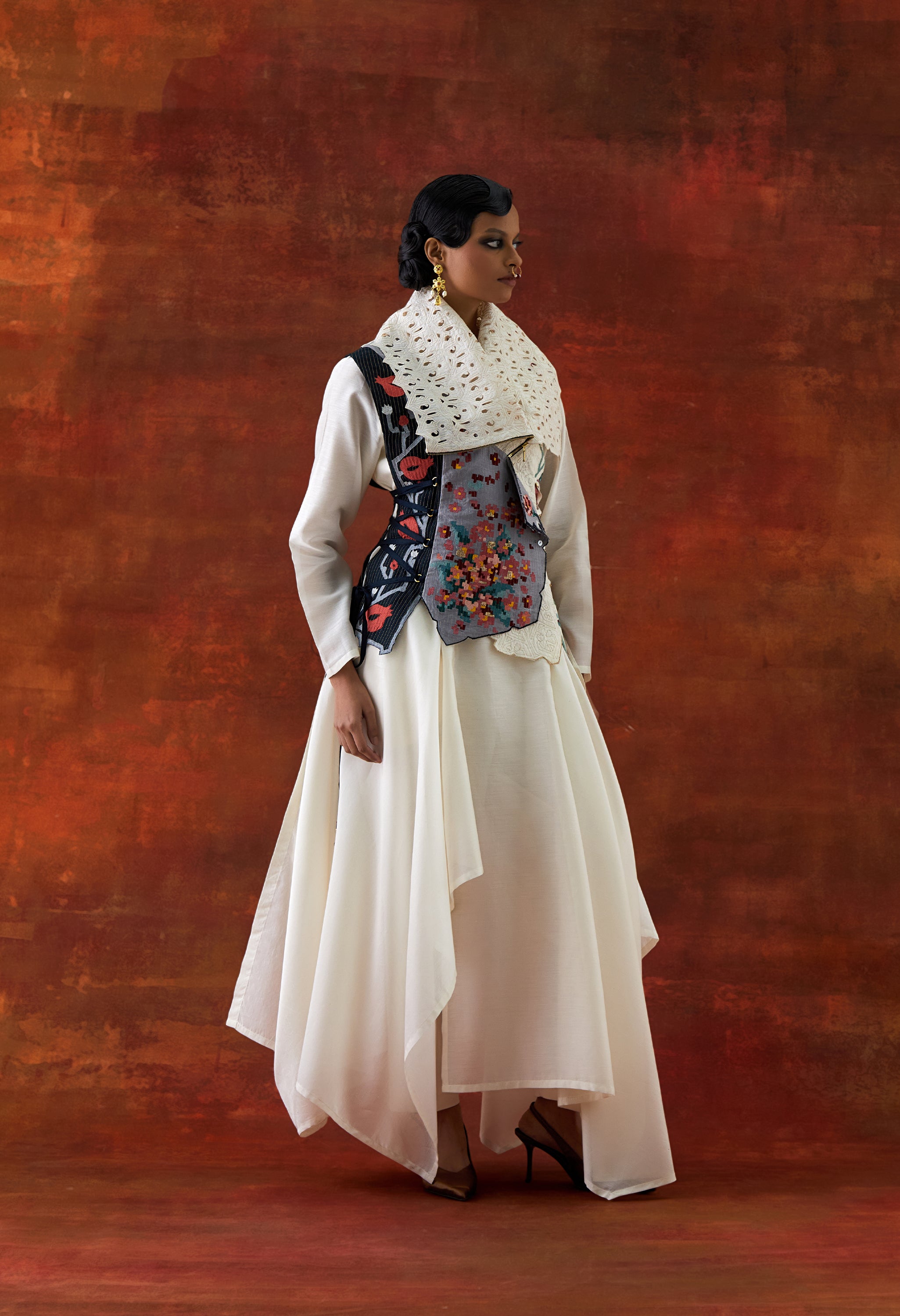 DRAPED COLLAR SIDE TIE UP JACKET WITH V NECK DRAPED KURTA AND PANTS