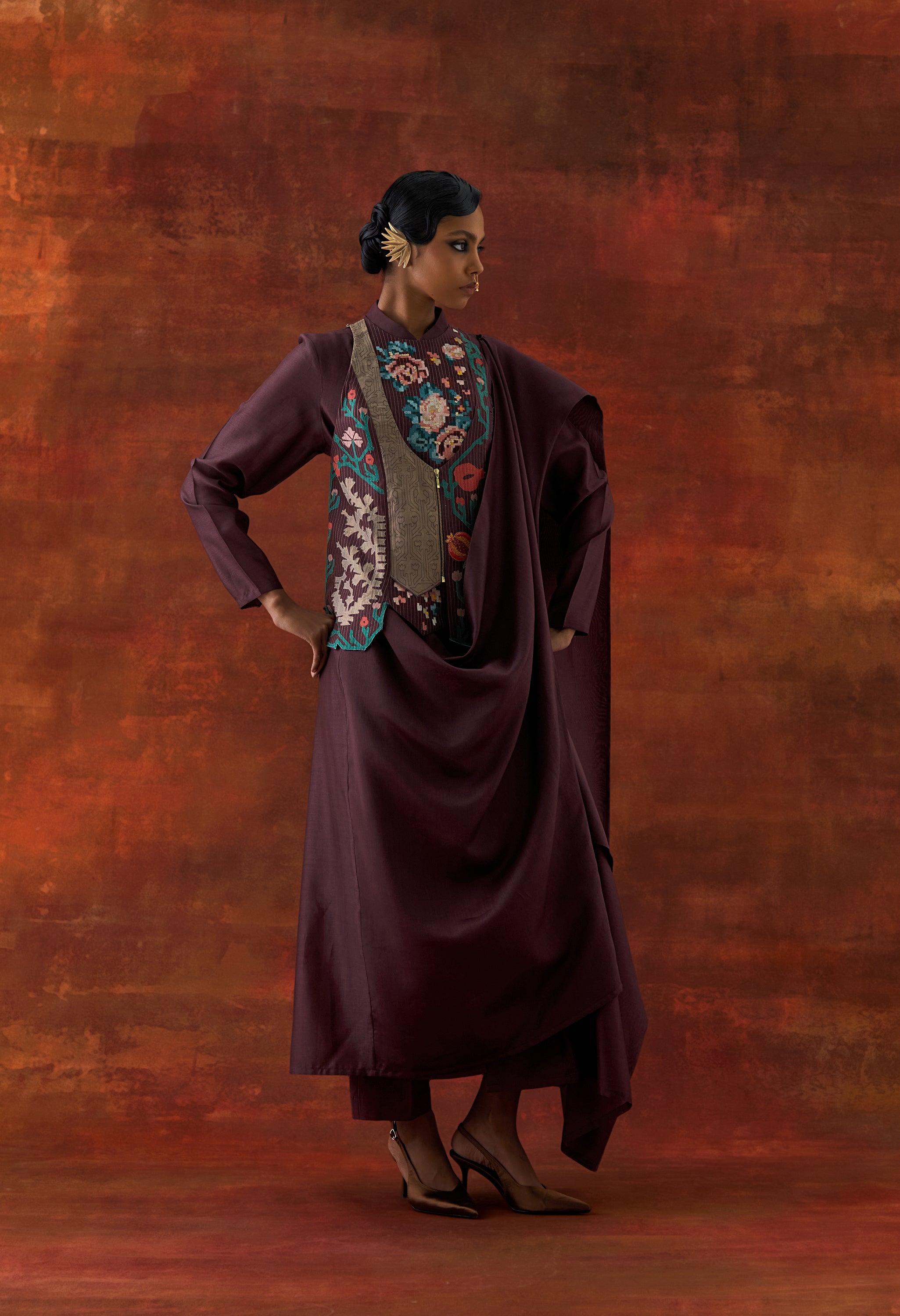 ANGRAKHA STYLE JACKET WITH ZIPPERED KURTA AND PANTS