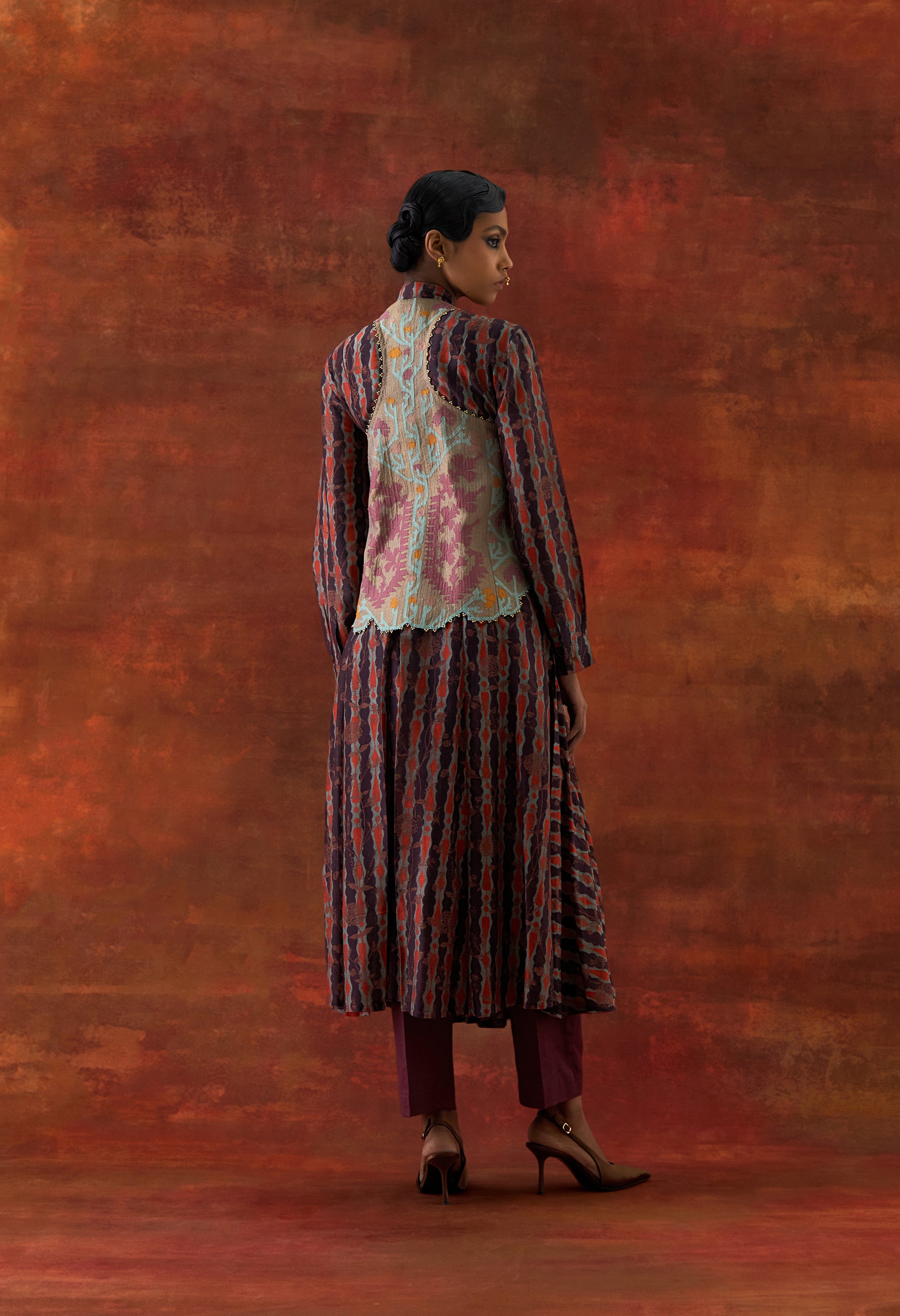 3D FLOWER RACER BACK JACKET + CASCADE SHIRT WITH PANTS