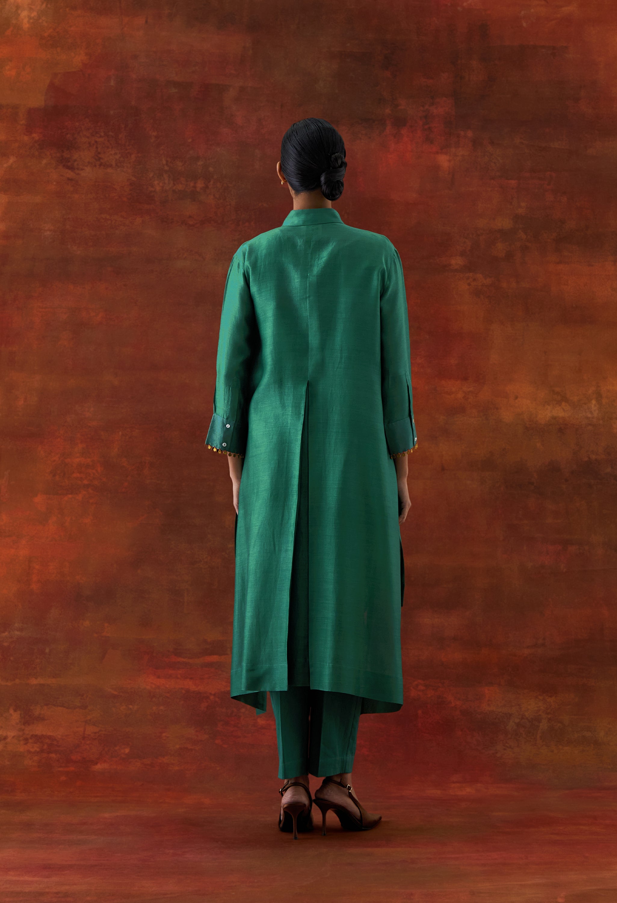 PLEATED SHIRT WITH PANTS