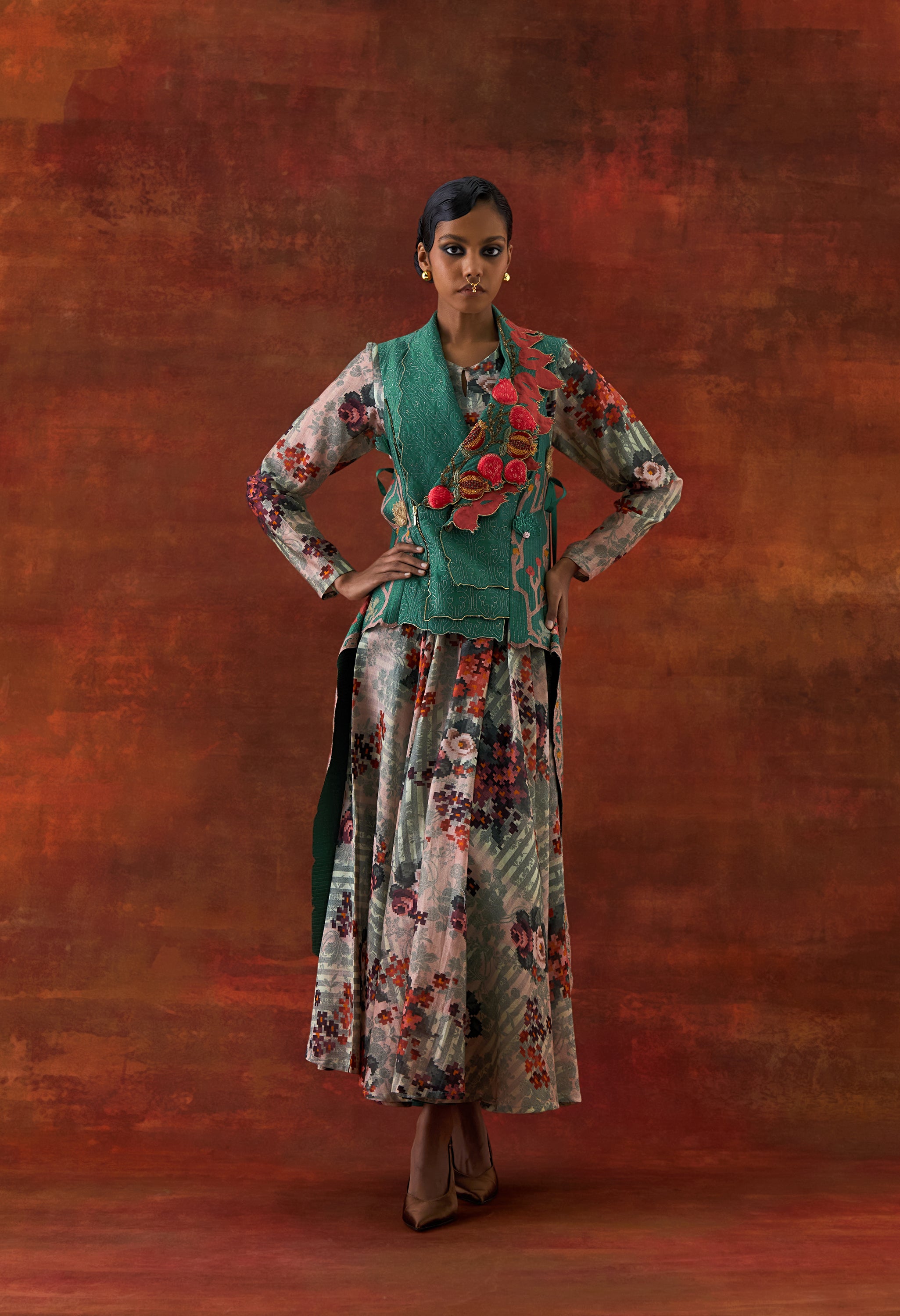 POMEGRANATE DOUBLE LAPEL JACKET WITH PRINTED ANARKALI
