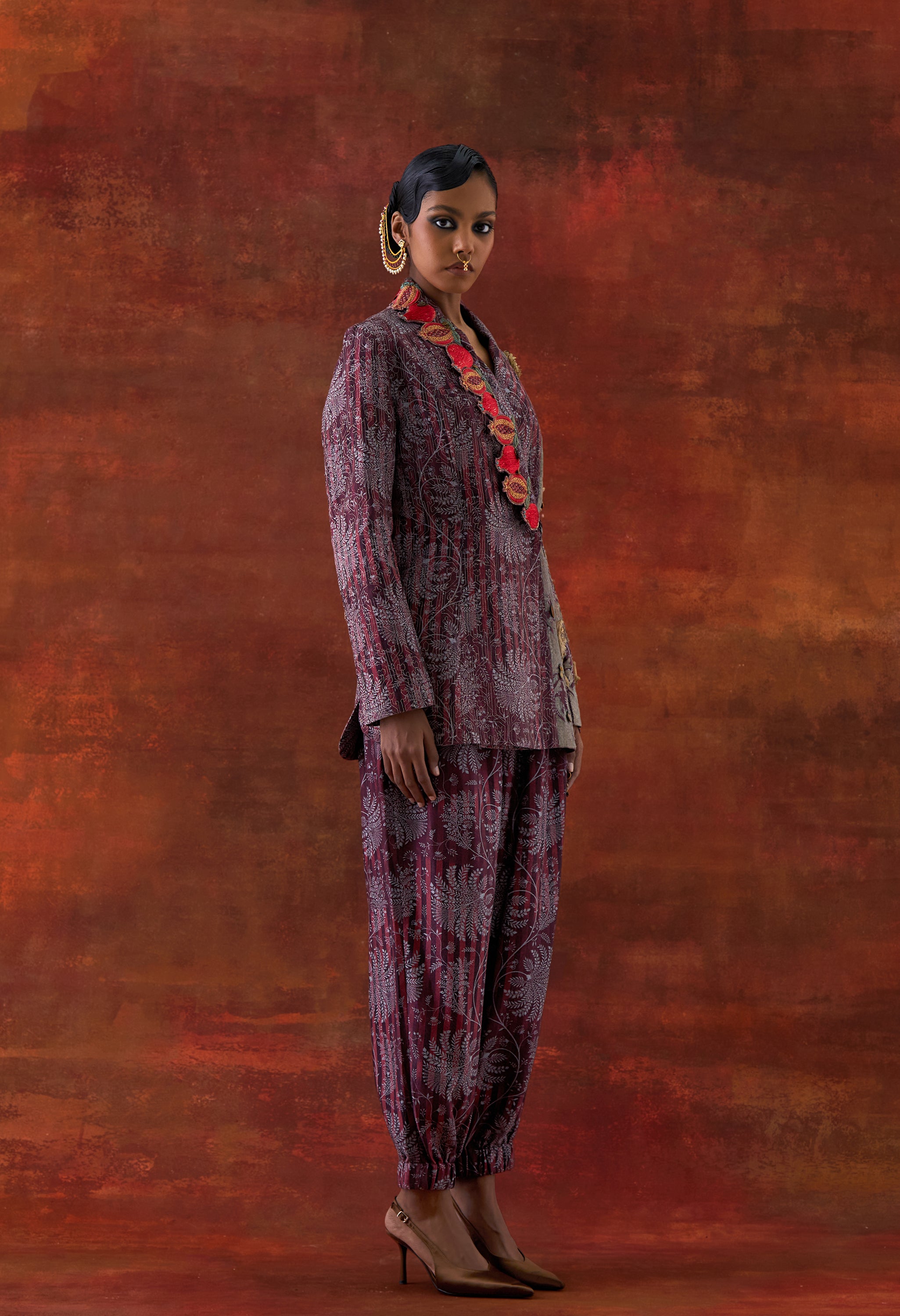 POMEGRANATE EMB DOUBLE LAPEL JACKET WITH PRINTED JOGGERS