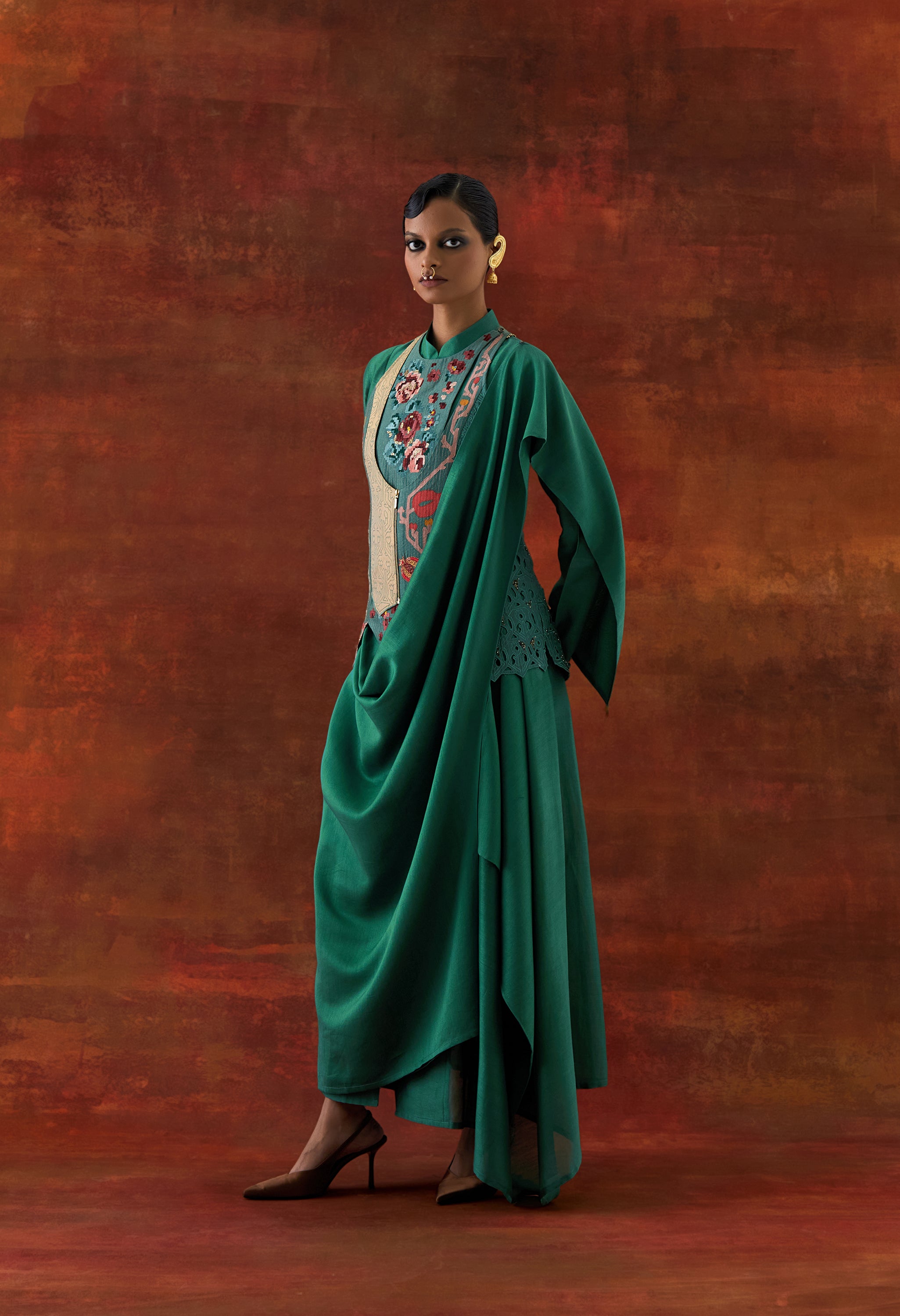 ANGRAKHA STYLE JACKET WITH ZIPPERED KURTA AND PANTS