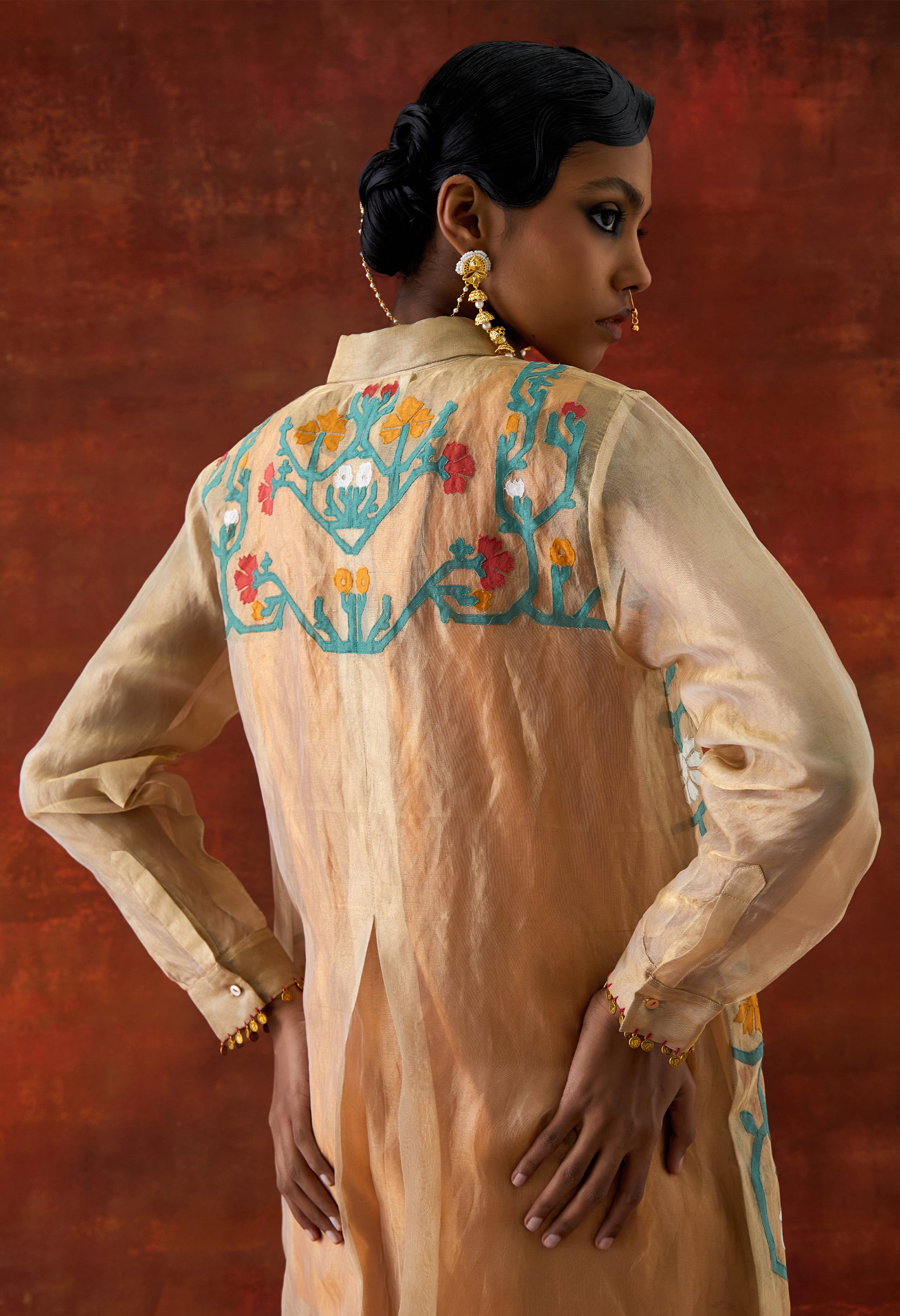 EMB GOLD TISSUE SHIRT WITH INNER AND PANTS