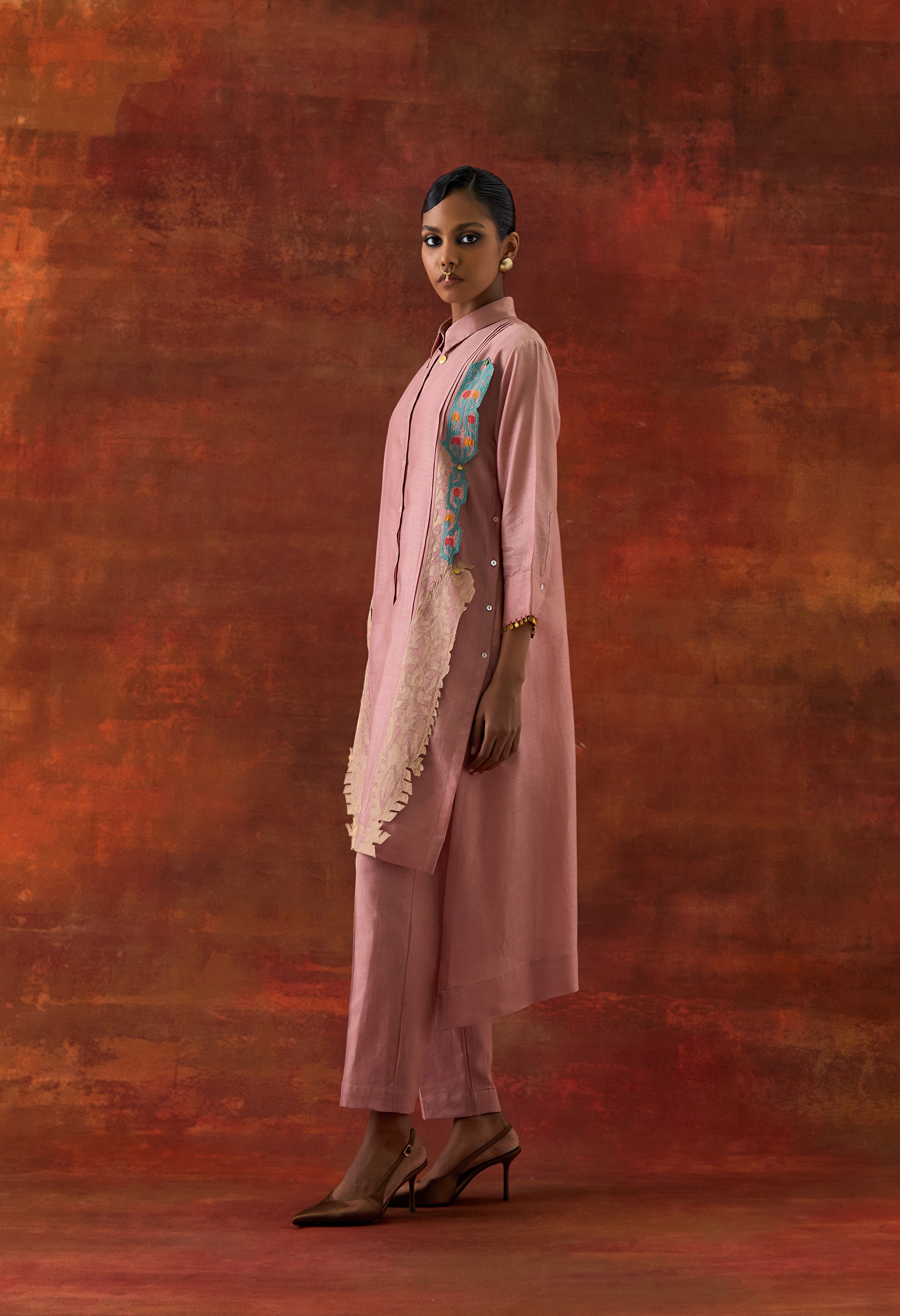 PLEATED SHIRT WITH PANTS