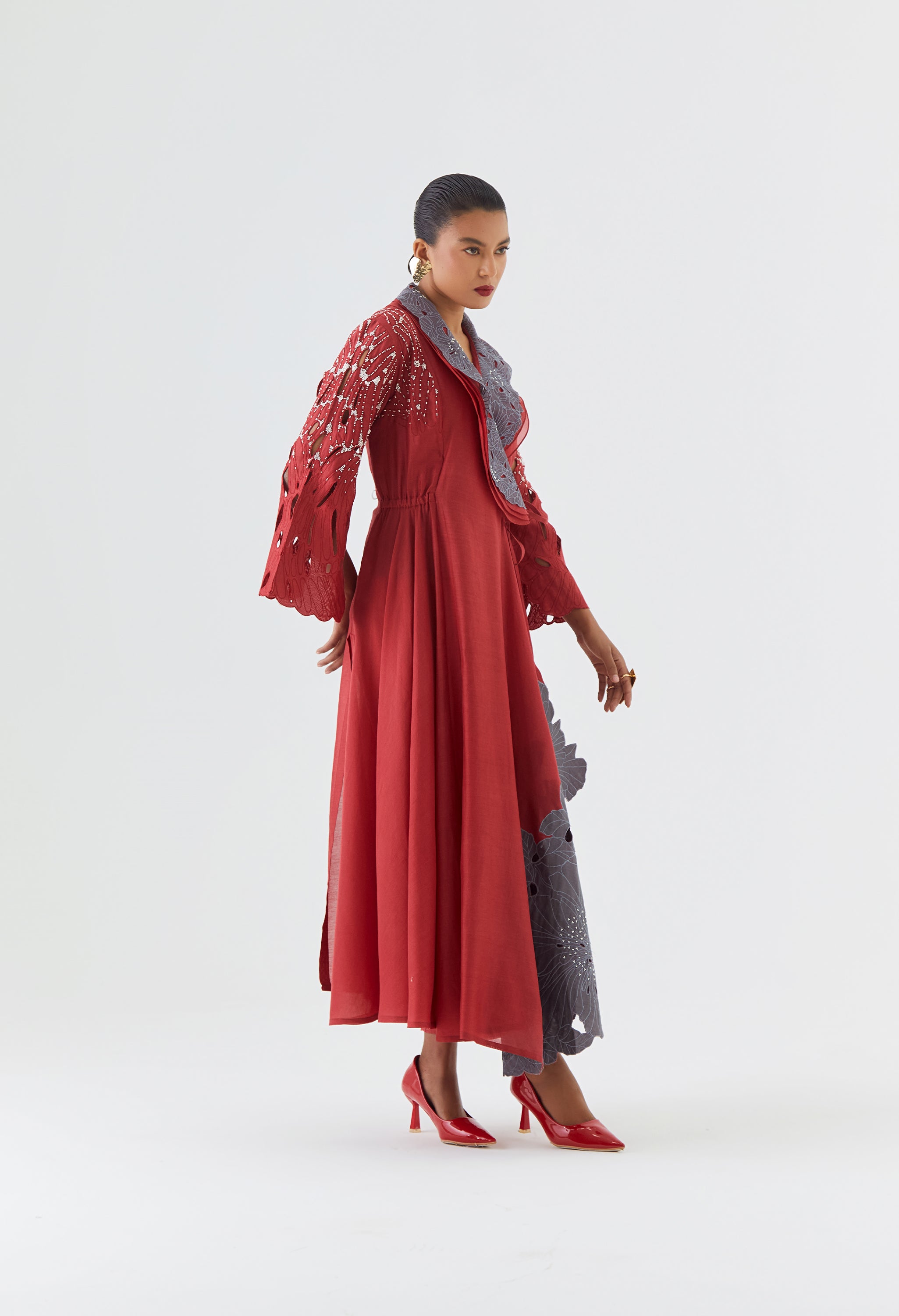 LAYERED COLLOR OVERLAP ANGRAKHA WITH PANTS