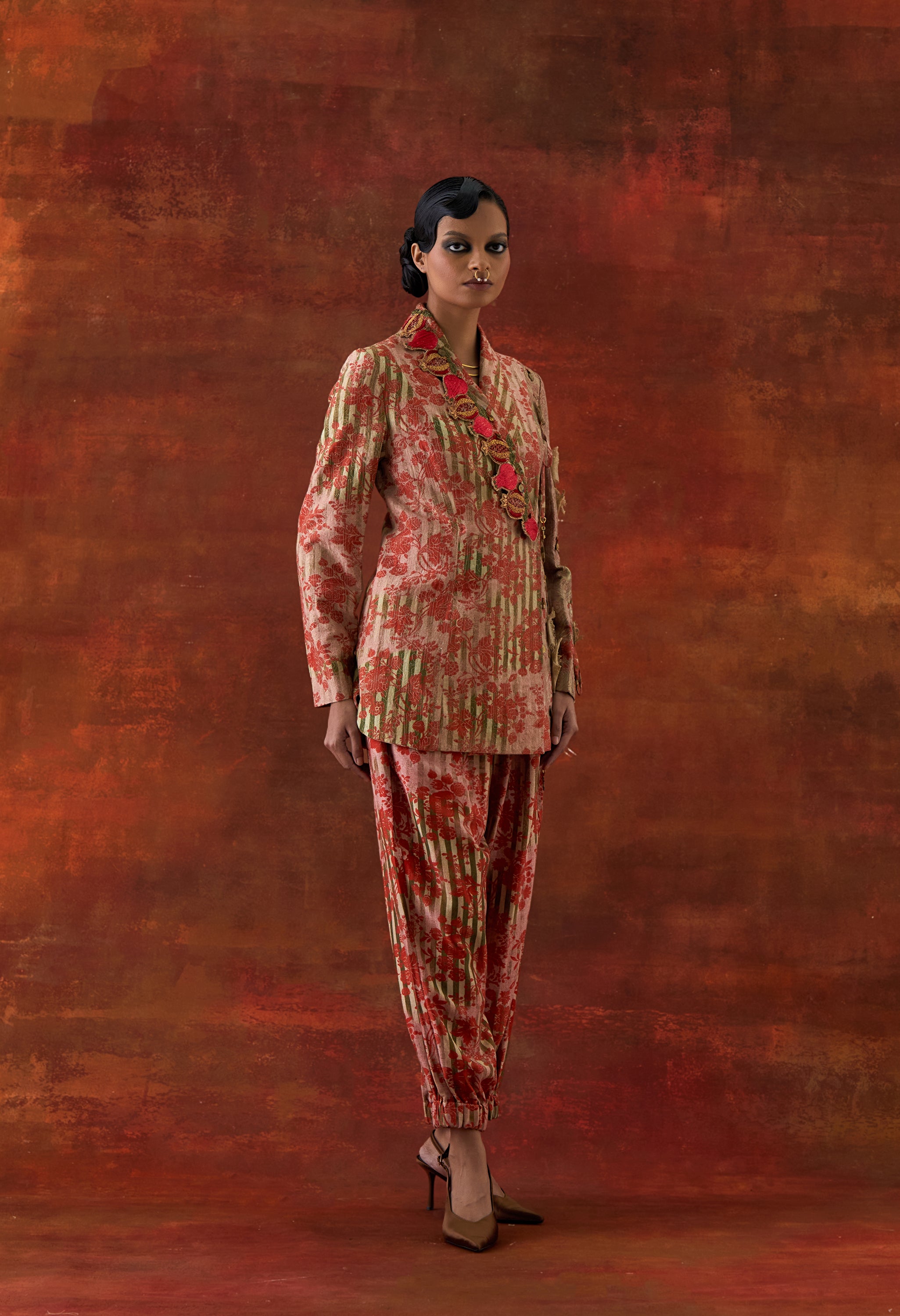 POMEGRANATE EMB DOUBLE LAPEL JACKET WITH PRINTED JOGGERS