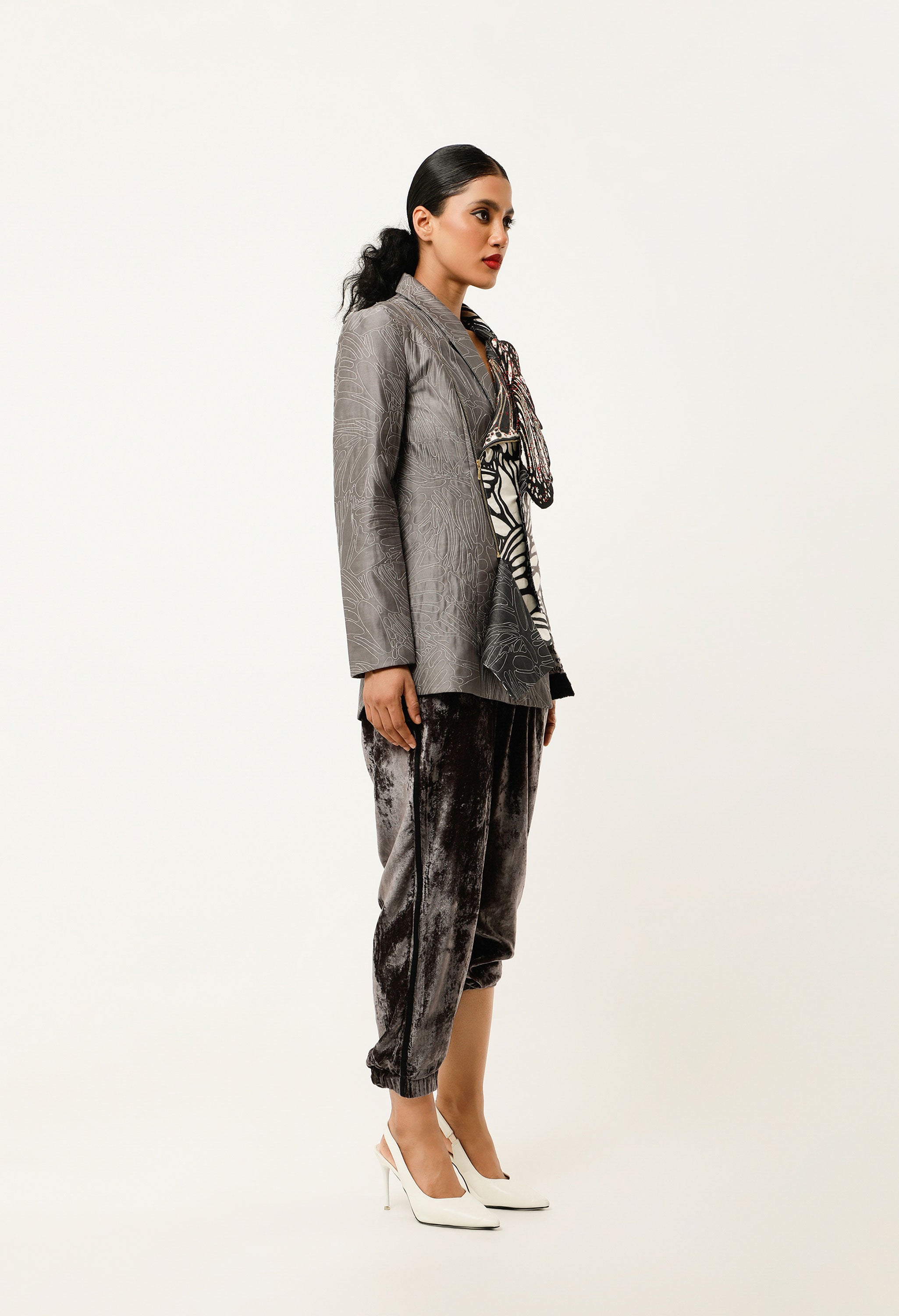 QUILTED JACKET WITH EMBROIDERED BUTTERFLY DETAILING