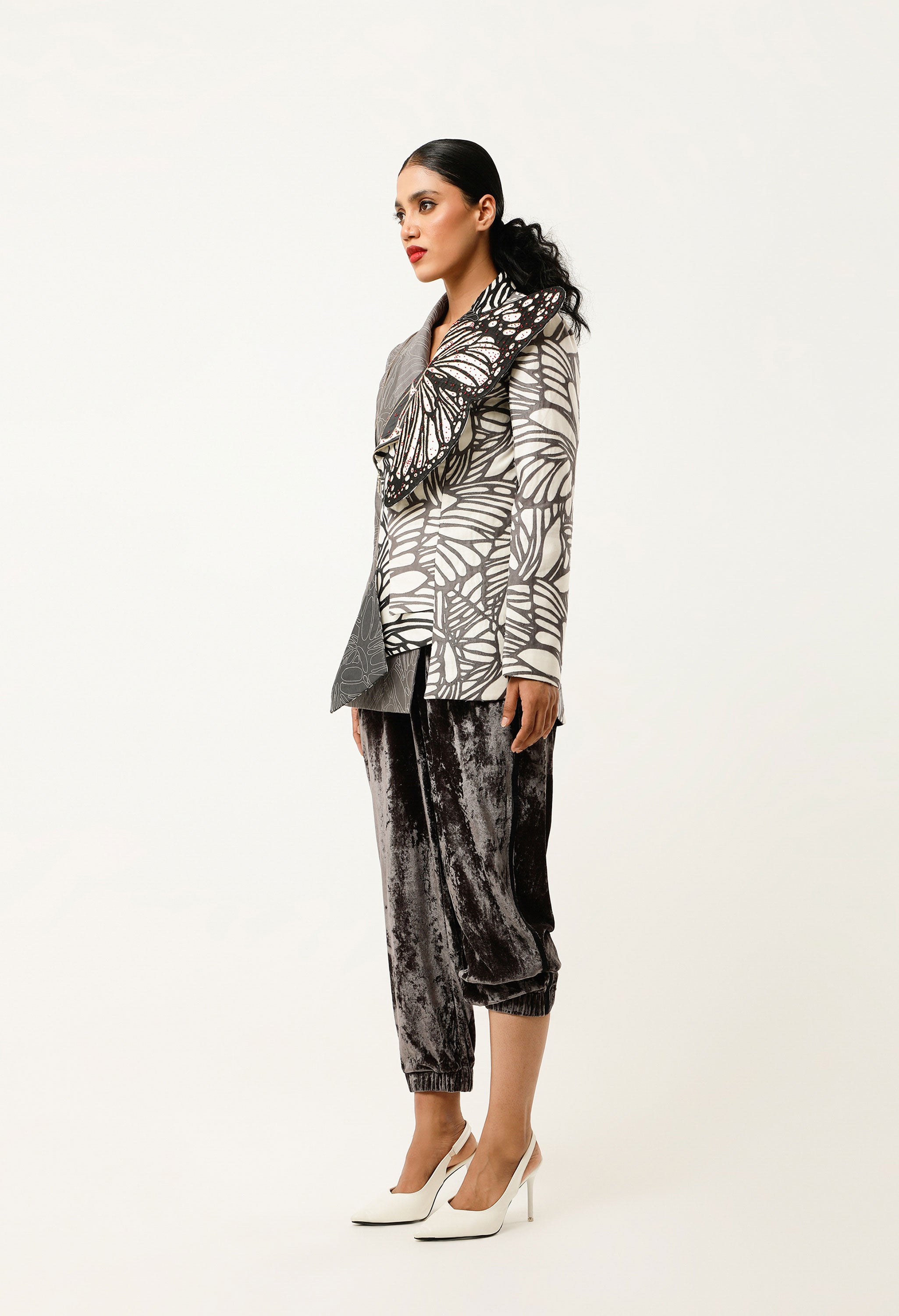 QUILTED JACKET WITH EMBROIDERED BUTTERFLY DETAILING