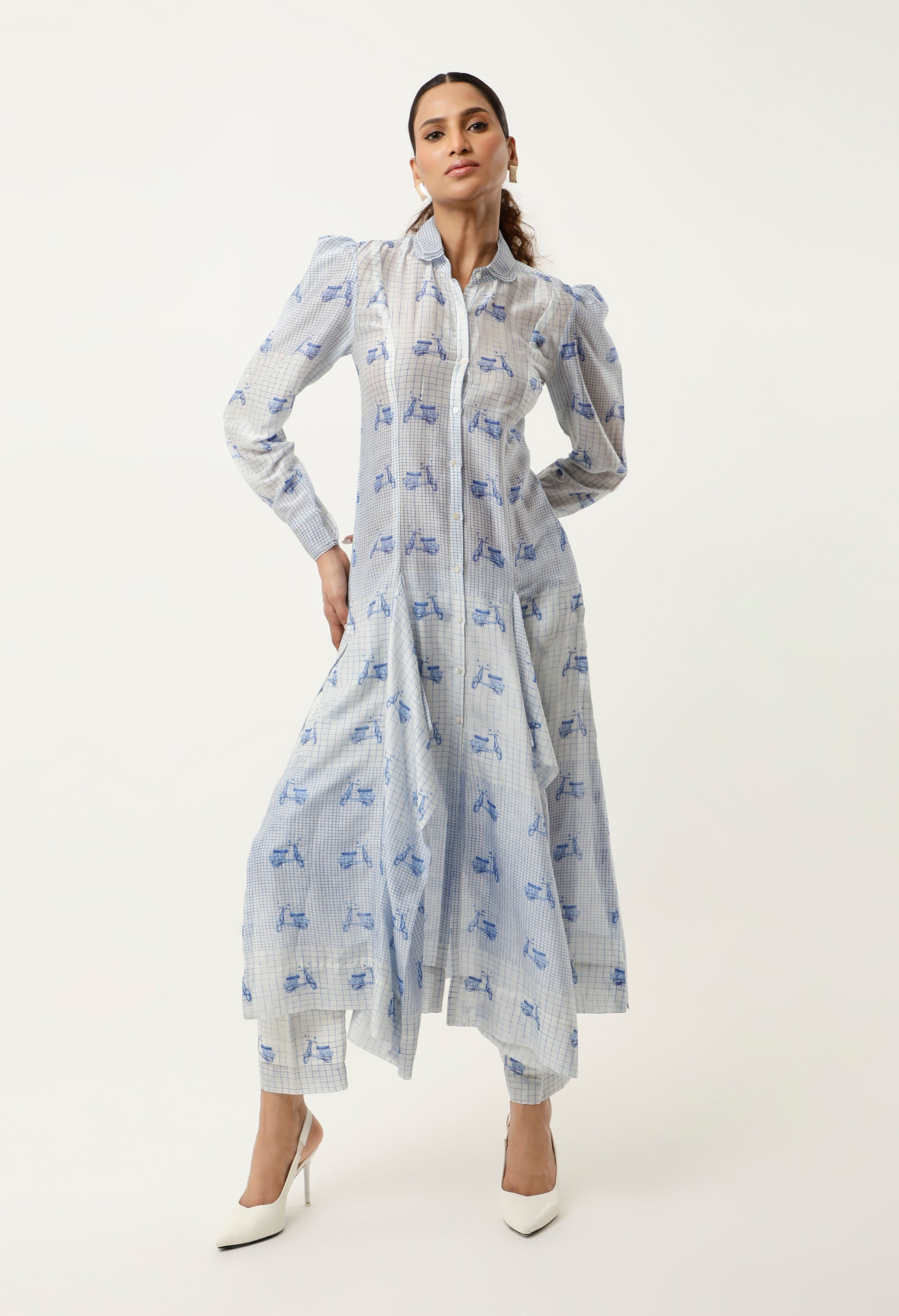 ASSYMTRICAL SCOOTER PRINTED CHANDERI SHIRT WITH PANTS AND INNER