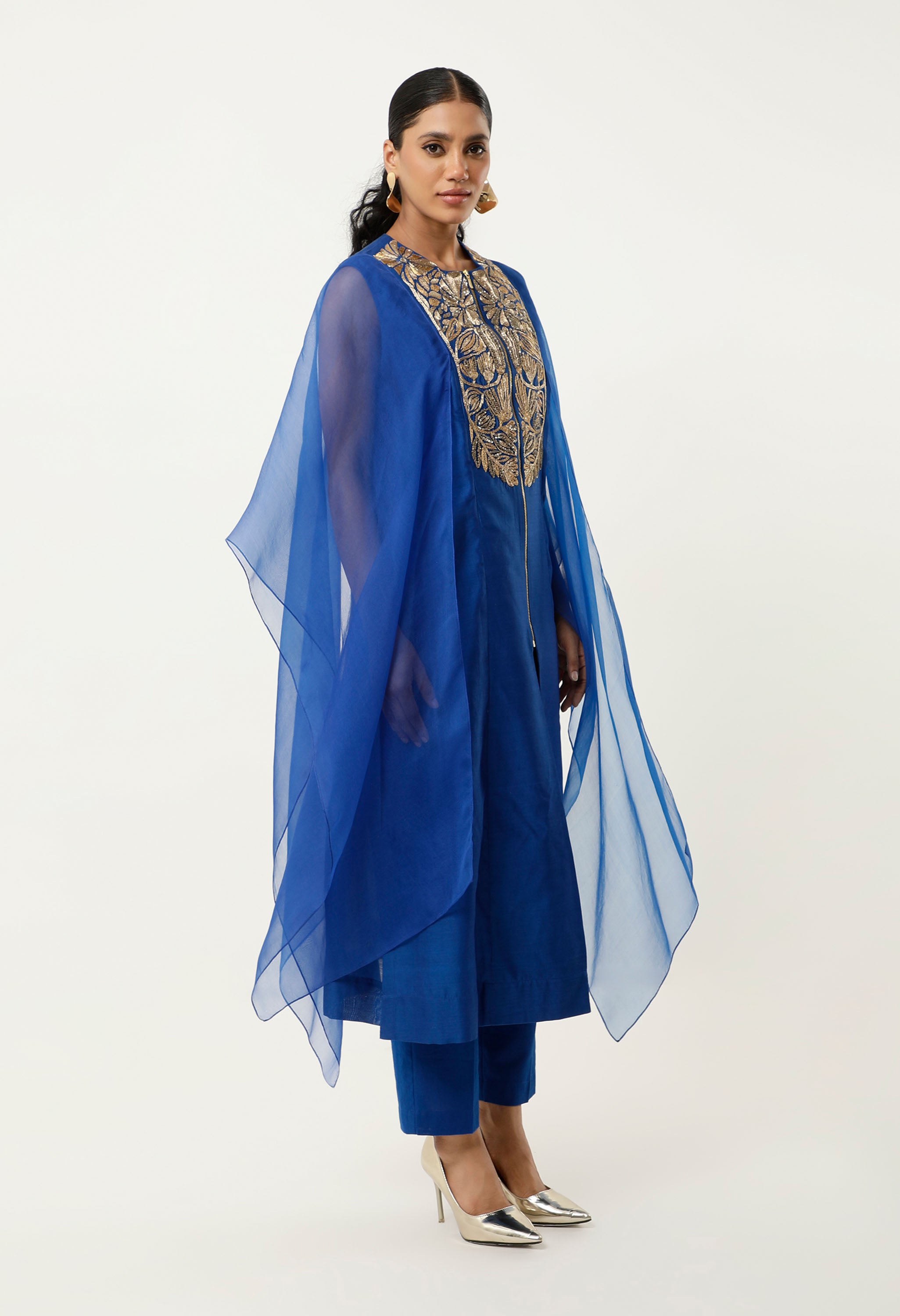 GOLD EMB YOKE CAPE KURTA WITH PANTS