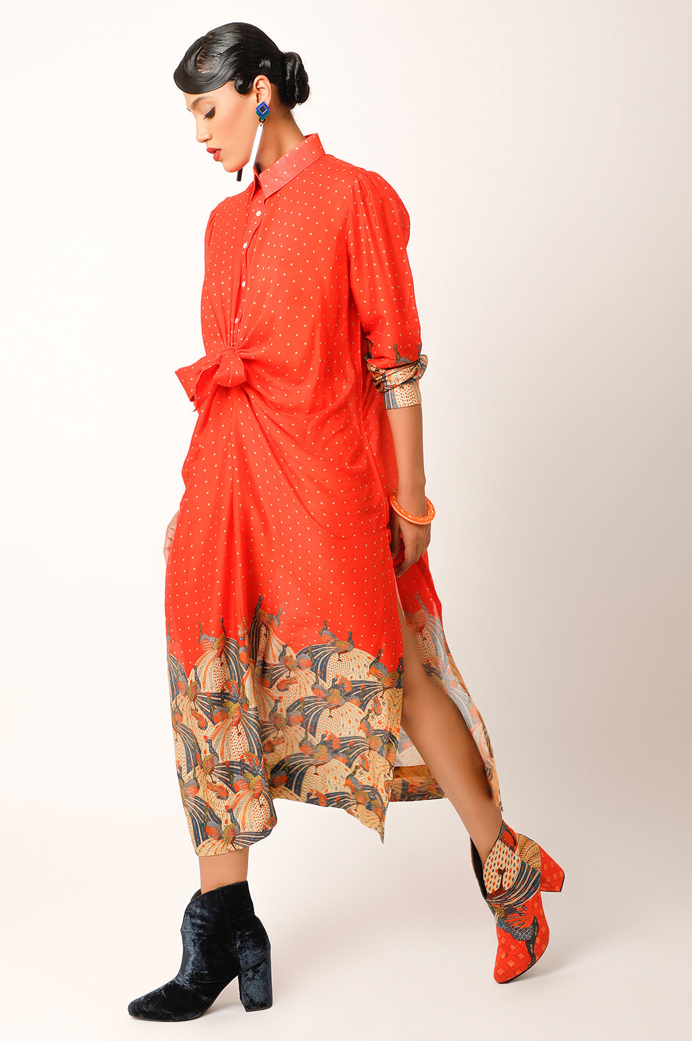 PRINTED KNOTTED SHIRT