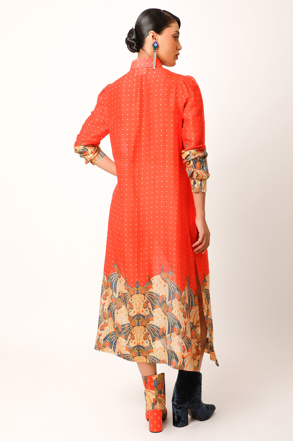 PRINTED KNOTTED SHIRT