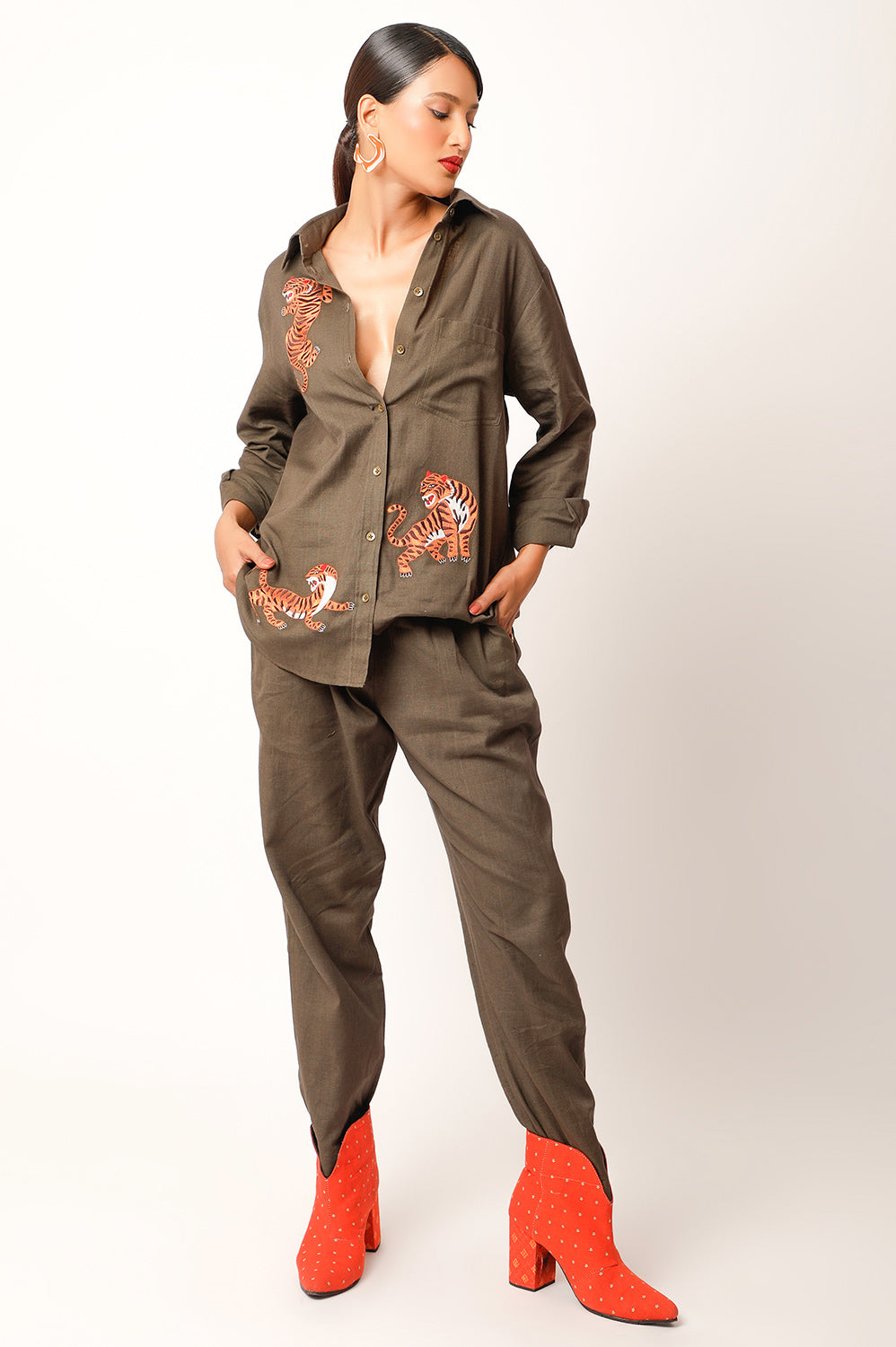 TIGER EMBROIDERED LINEN CO ORD