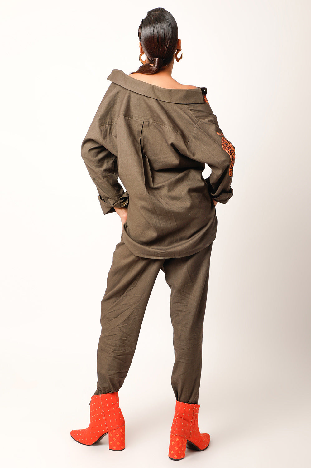 TIGER EMBROIDERED LINEN CO ORD