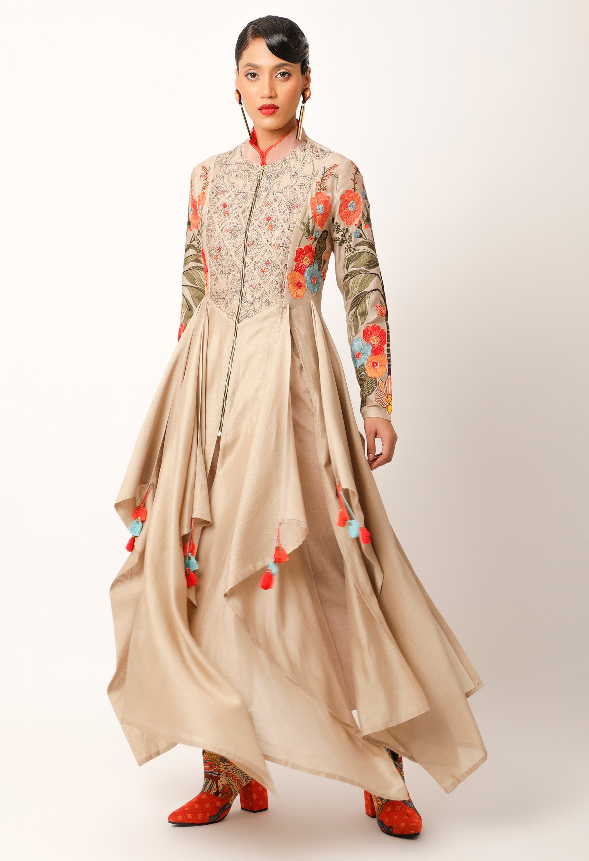 FOLIAGE EMBROIDERED ZIPPERED ANGRAKHA WITH PANTS