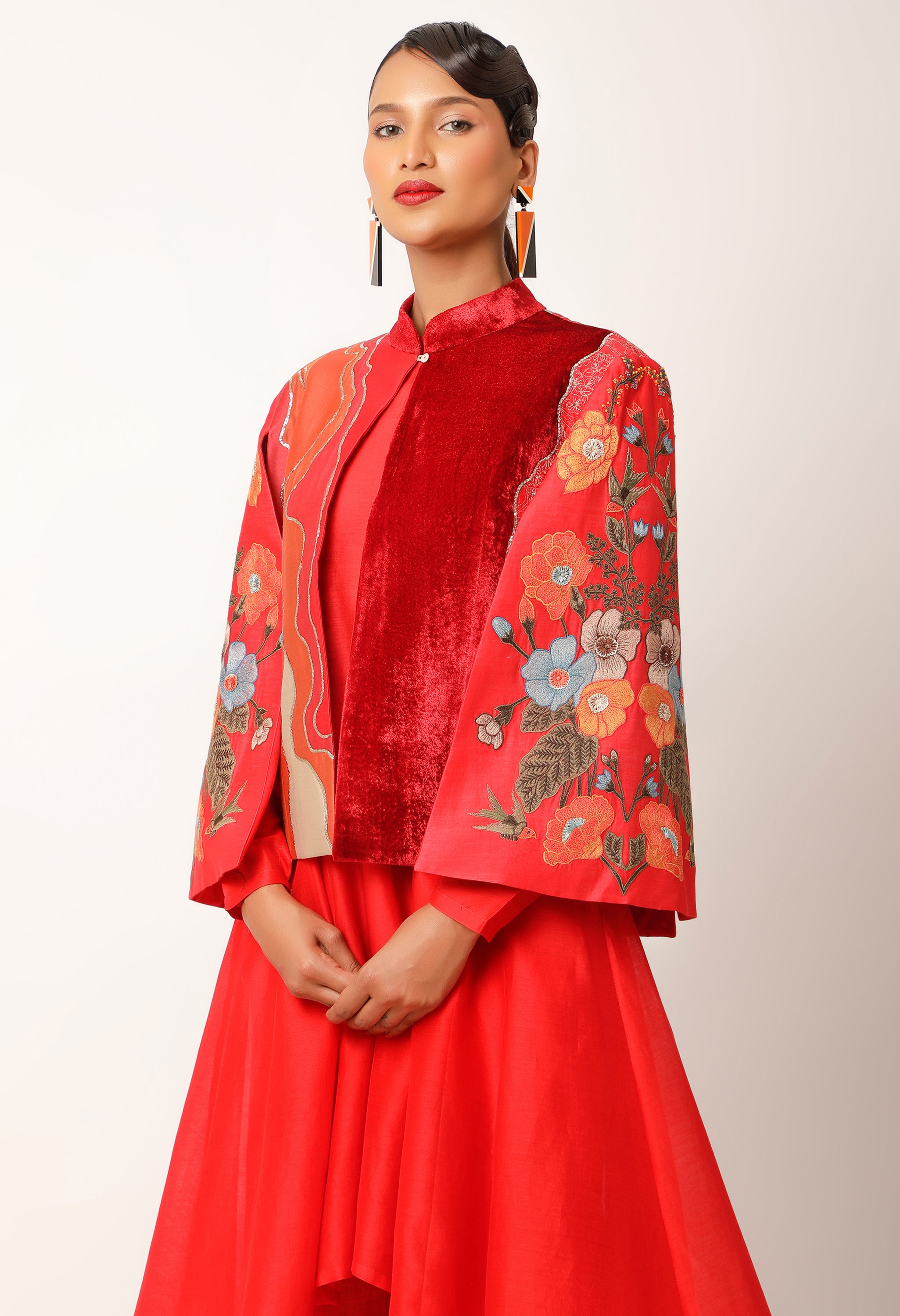 FOLIAGE EMB CAPE WITH ASSYMTRICAL KALIDAR