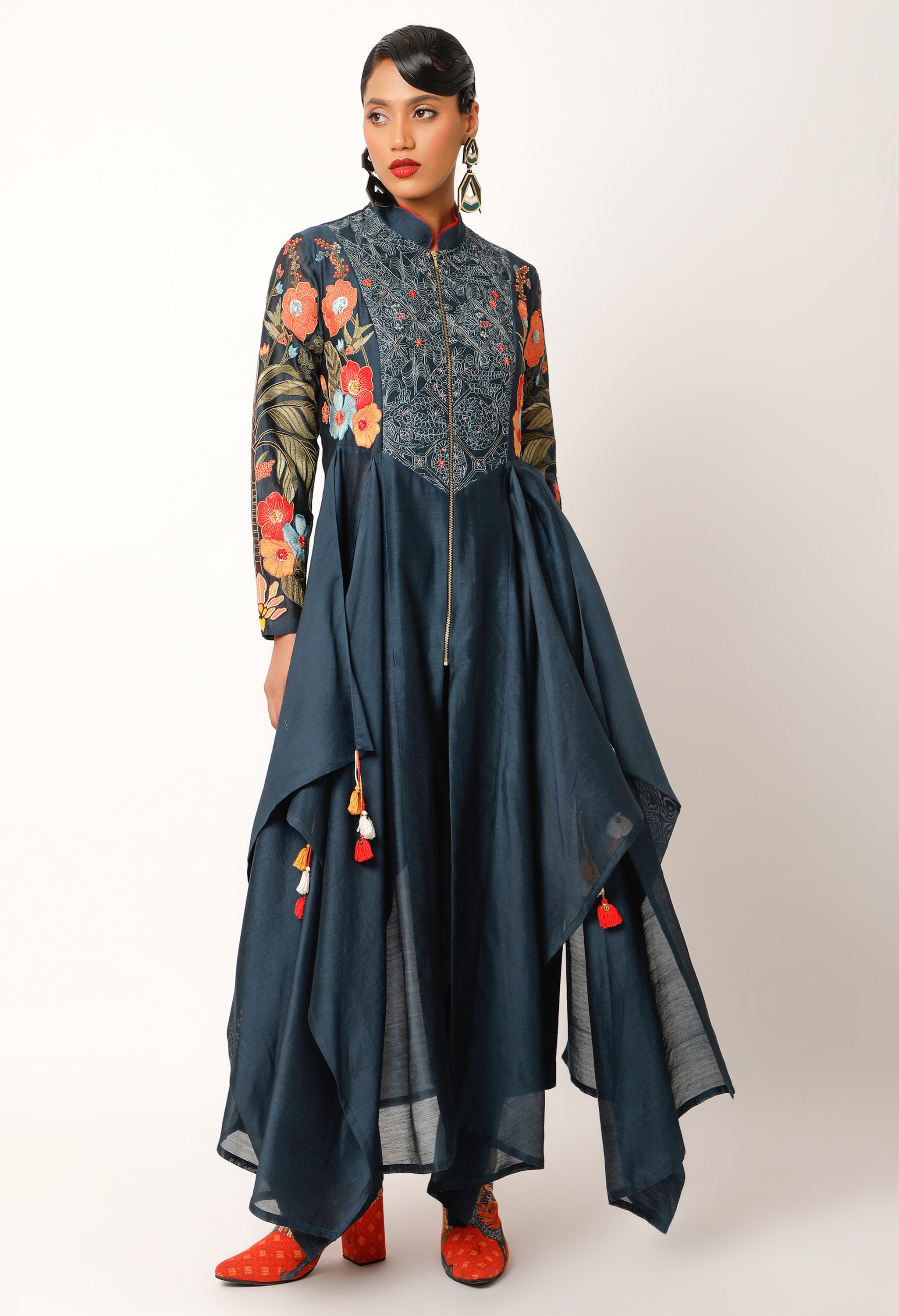 FOLIAGE EMBROIDERED ZIPPERED ANGRAKHA WITH PANTS