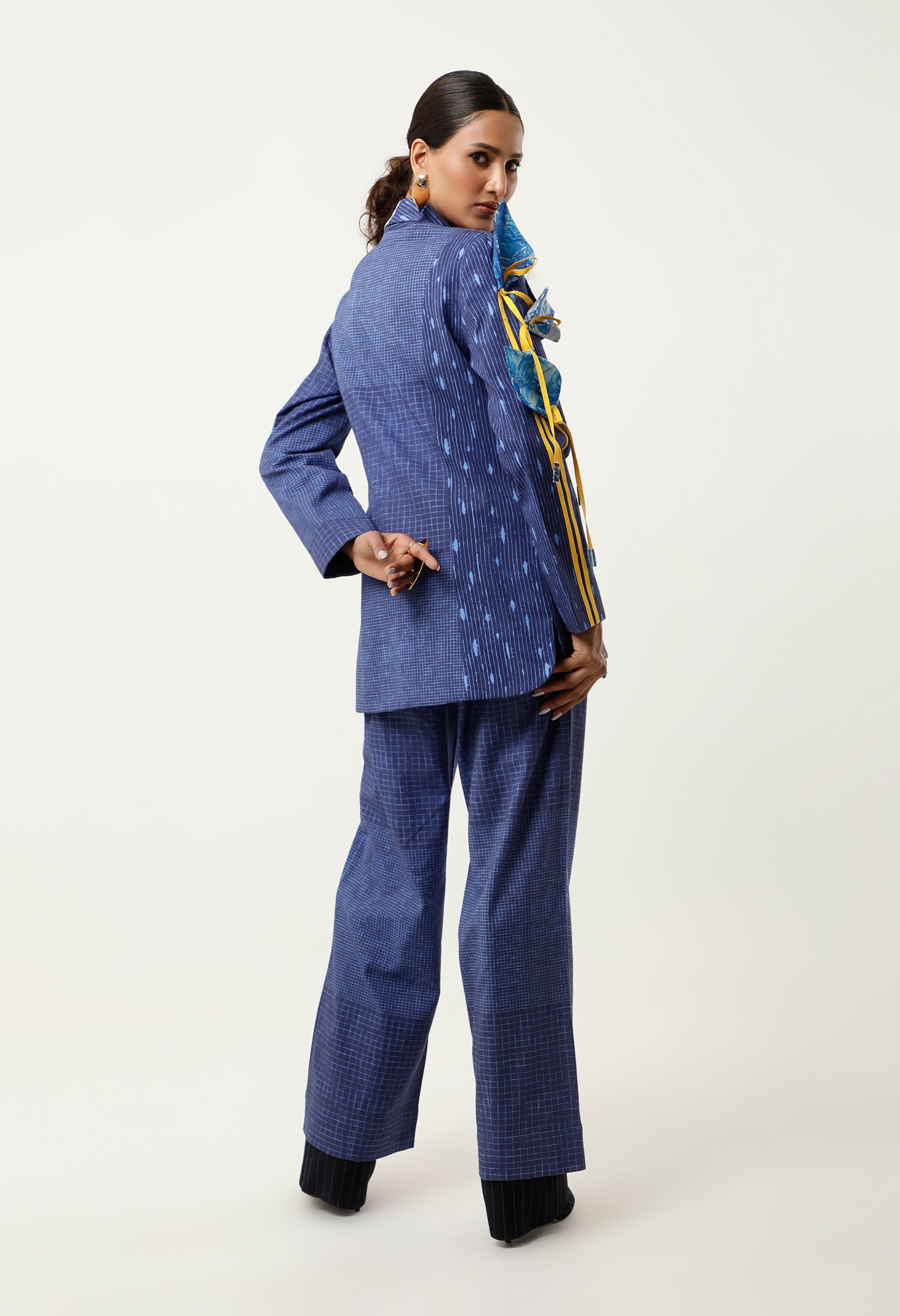 3D TULIP EMB JACKET WITH PANTS