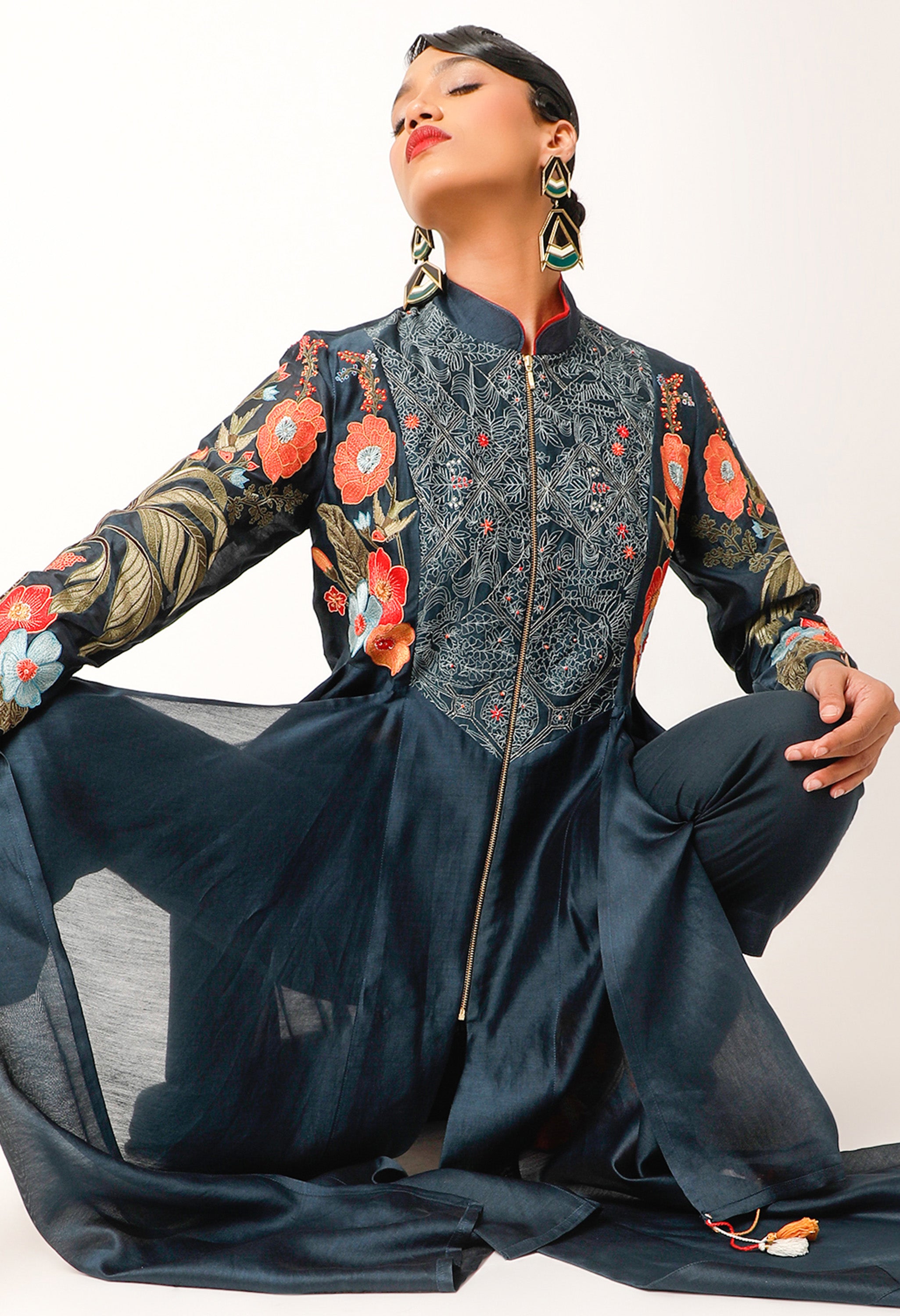 FOLIAGE EMBROIDERED ZIPPERED ANGRAKHA WITH PANTS
