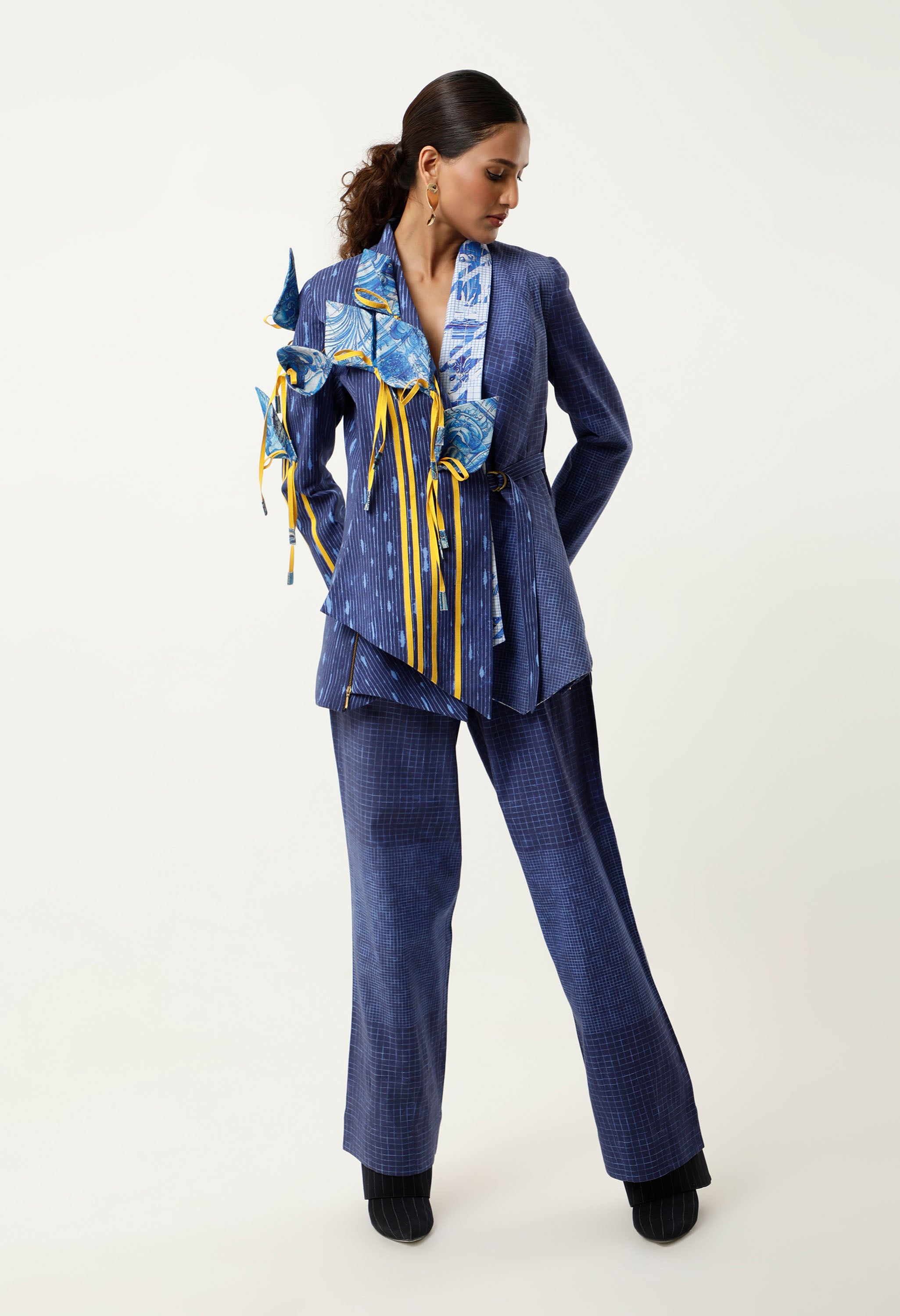 3D TULIP EMB JACKET WITH PANTS