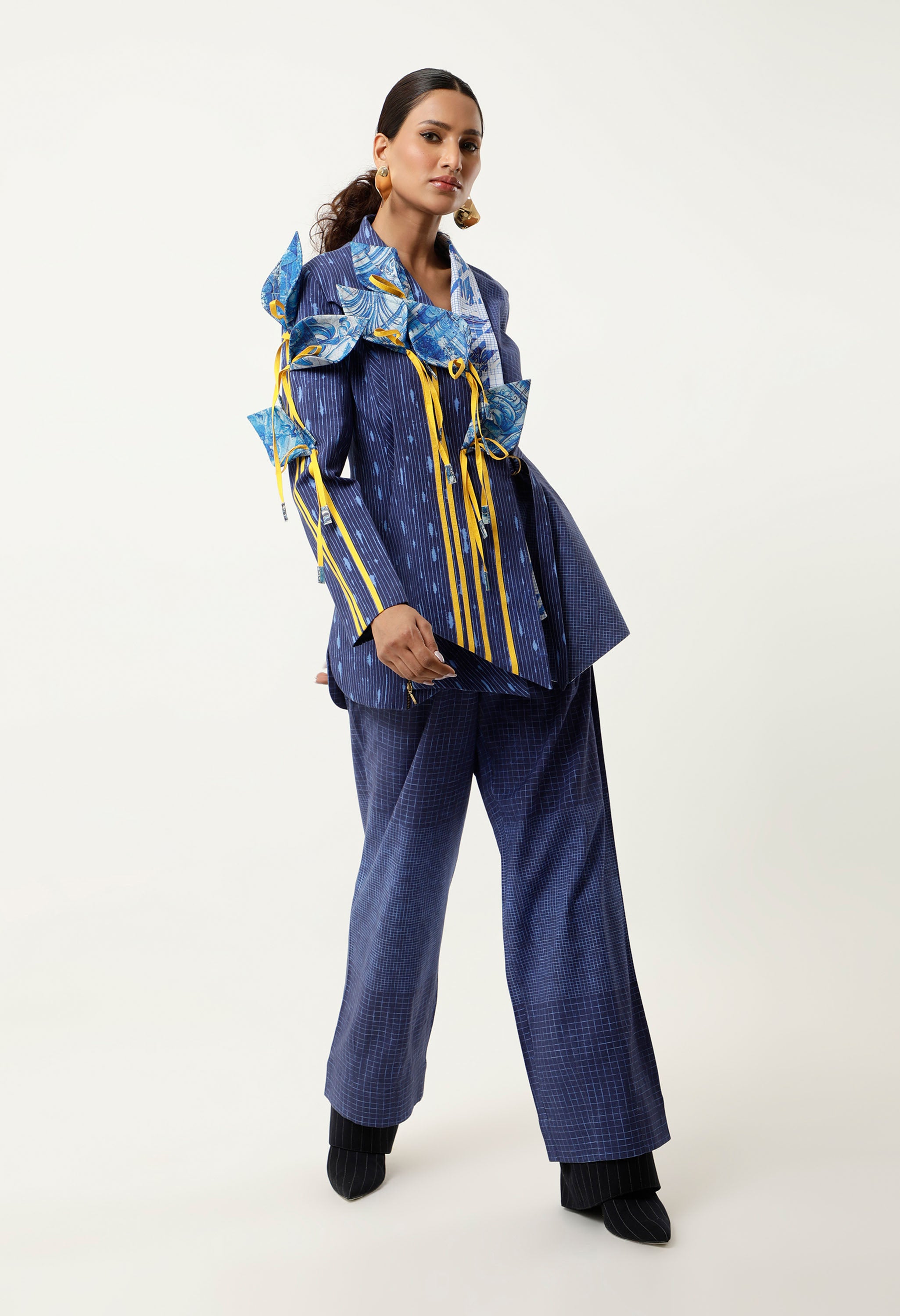 3D TULIP EMB JACKET WITH PANTS