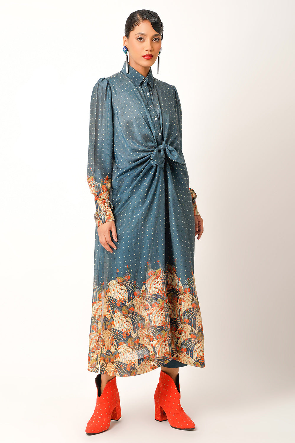 PRINTED KNOTTED SHIRT