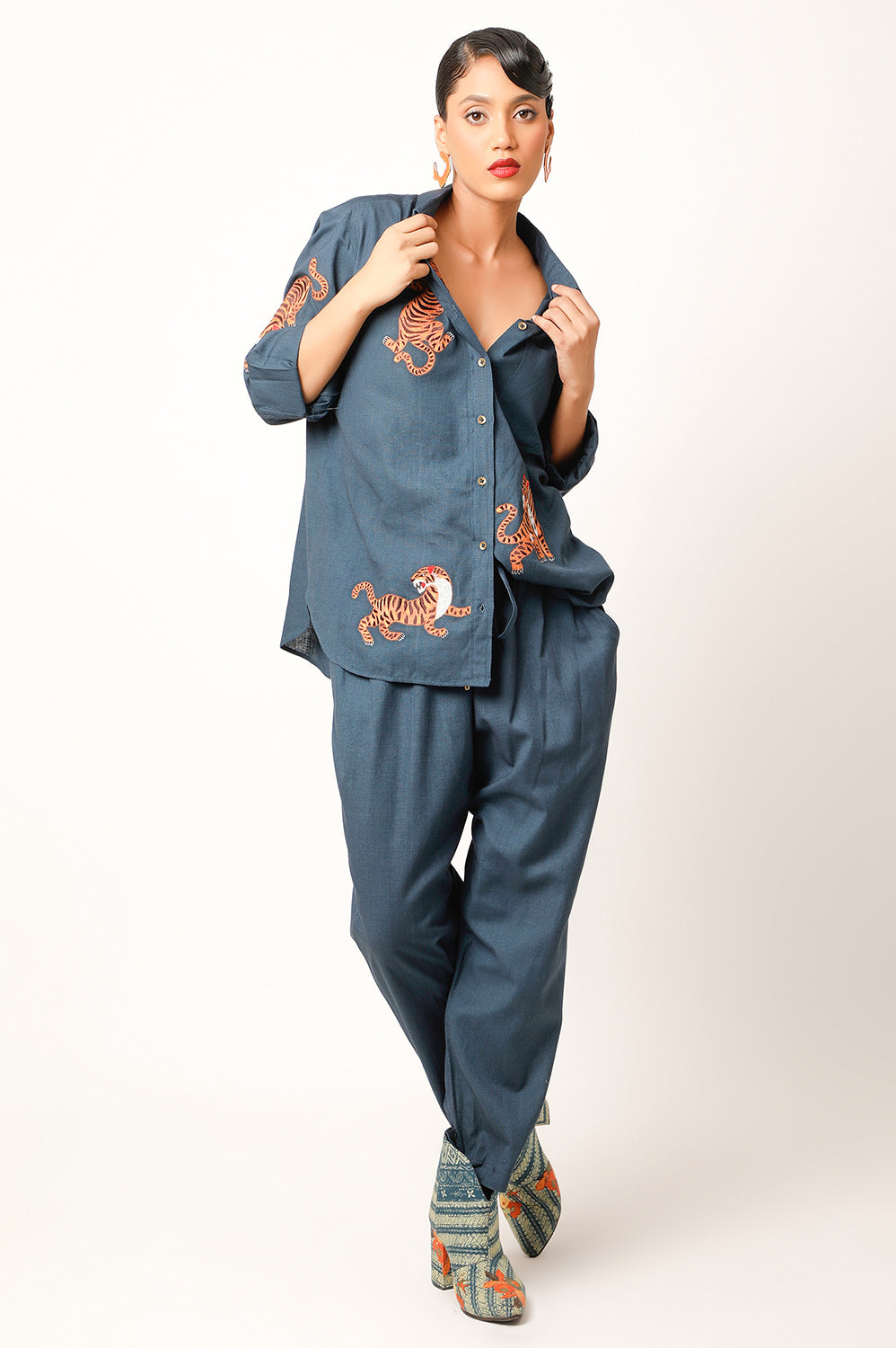 TIGER EMBROIDERED LINEN CO ORD