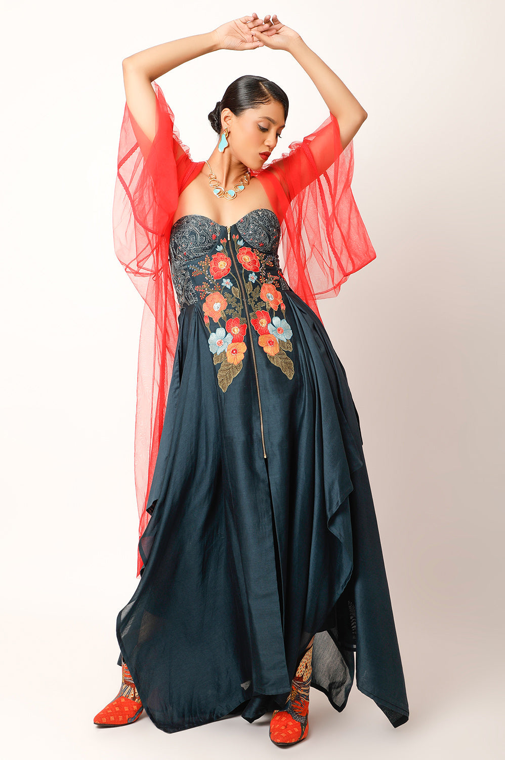 FOLIAGE EMB CORSET DRESS WITH RED NET KIMONO