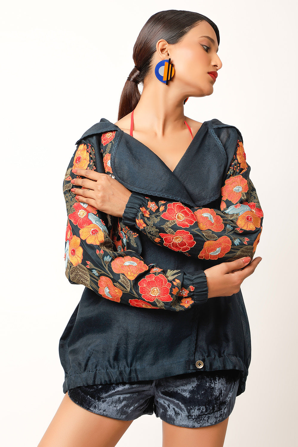 FOLIAGE EMBROIDERED TRENCH BOMBER JACKET