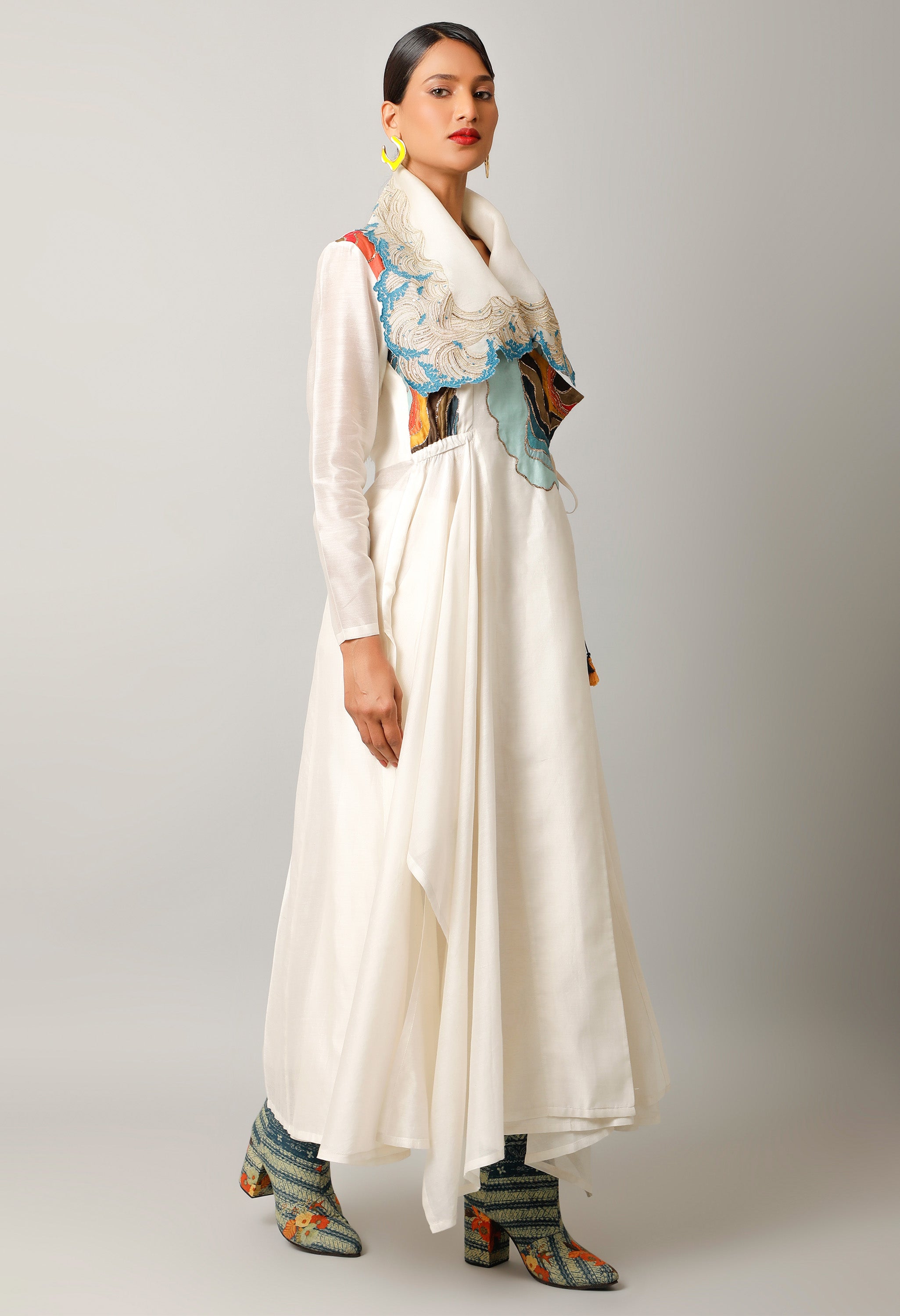 WAVES EMBROIDERED DRAPED COLLAR ANGRAKHA WITH PANTS