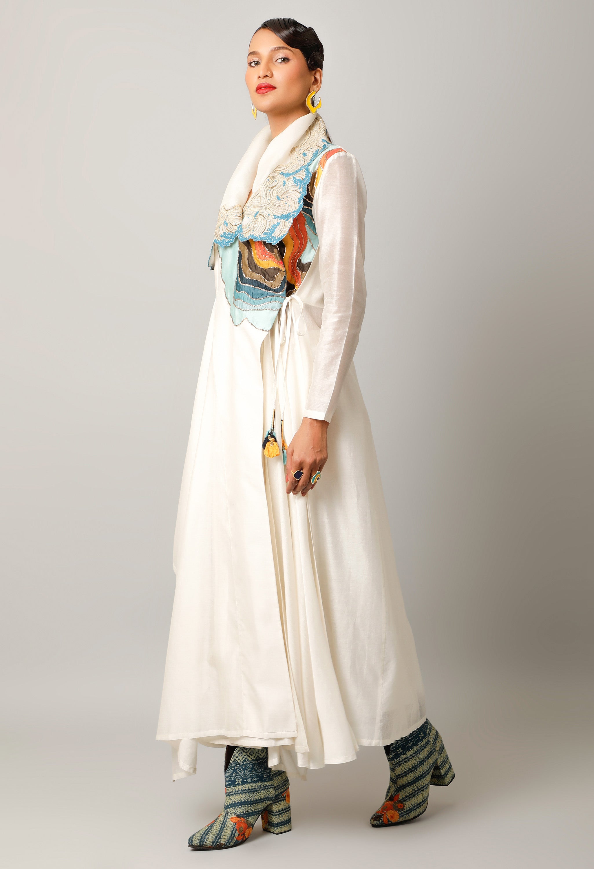 WAVES EMBROIDERED DRAPED COLLAR ANGRAKHA WITH PANTS