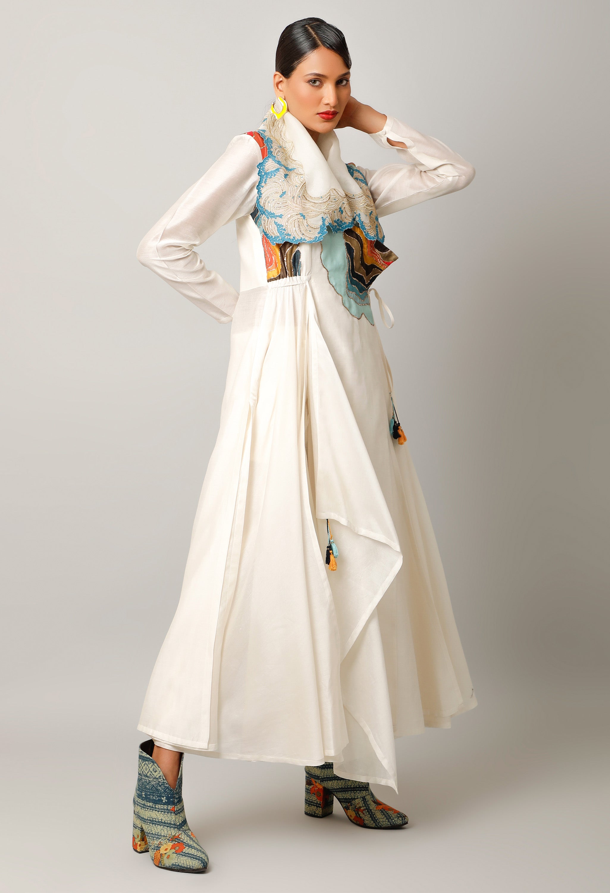 WAVES EMBROIDERED DRAPED COLLAR ANGRAKHA WITH PANTS