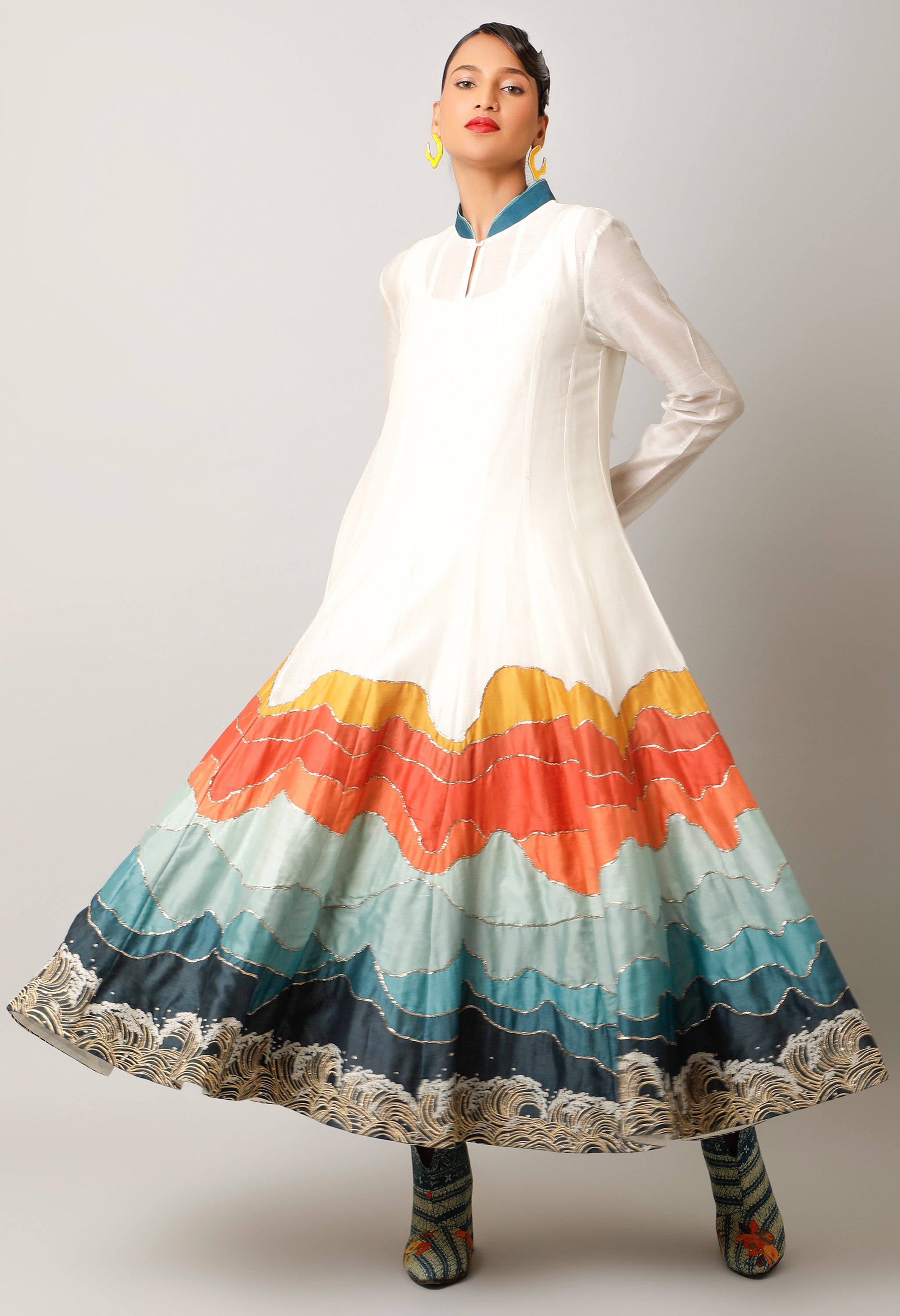 LANDSCAPE EMBROIDERED ZIPPERED ANGRAKHA WITH PANTS