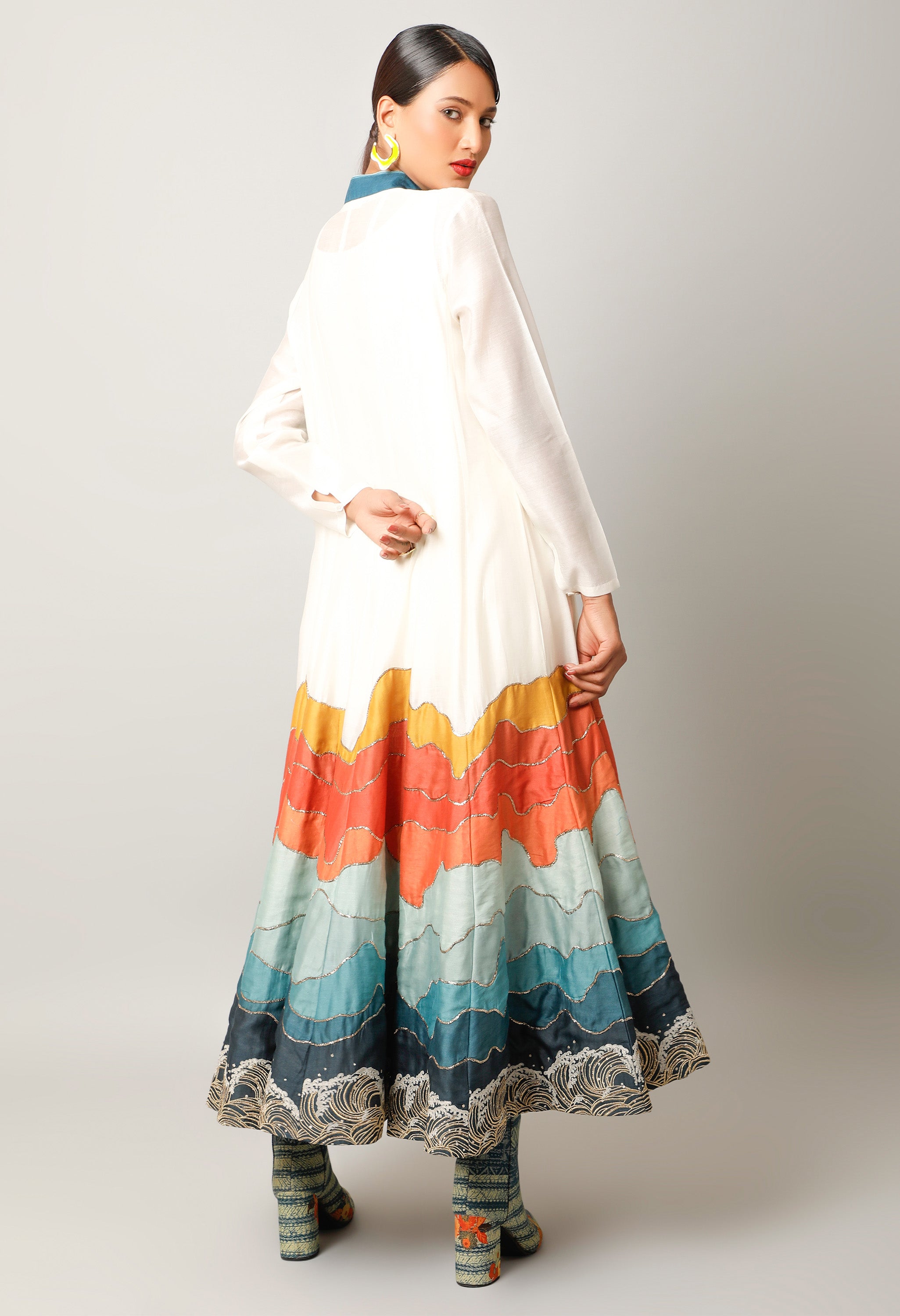 LANDSCAPE EMBROIDERED ZIPPERED ANGRAKHA WITH PANTS