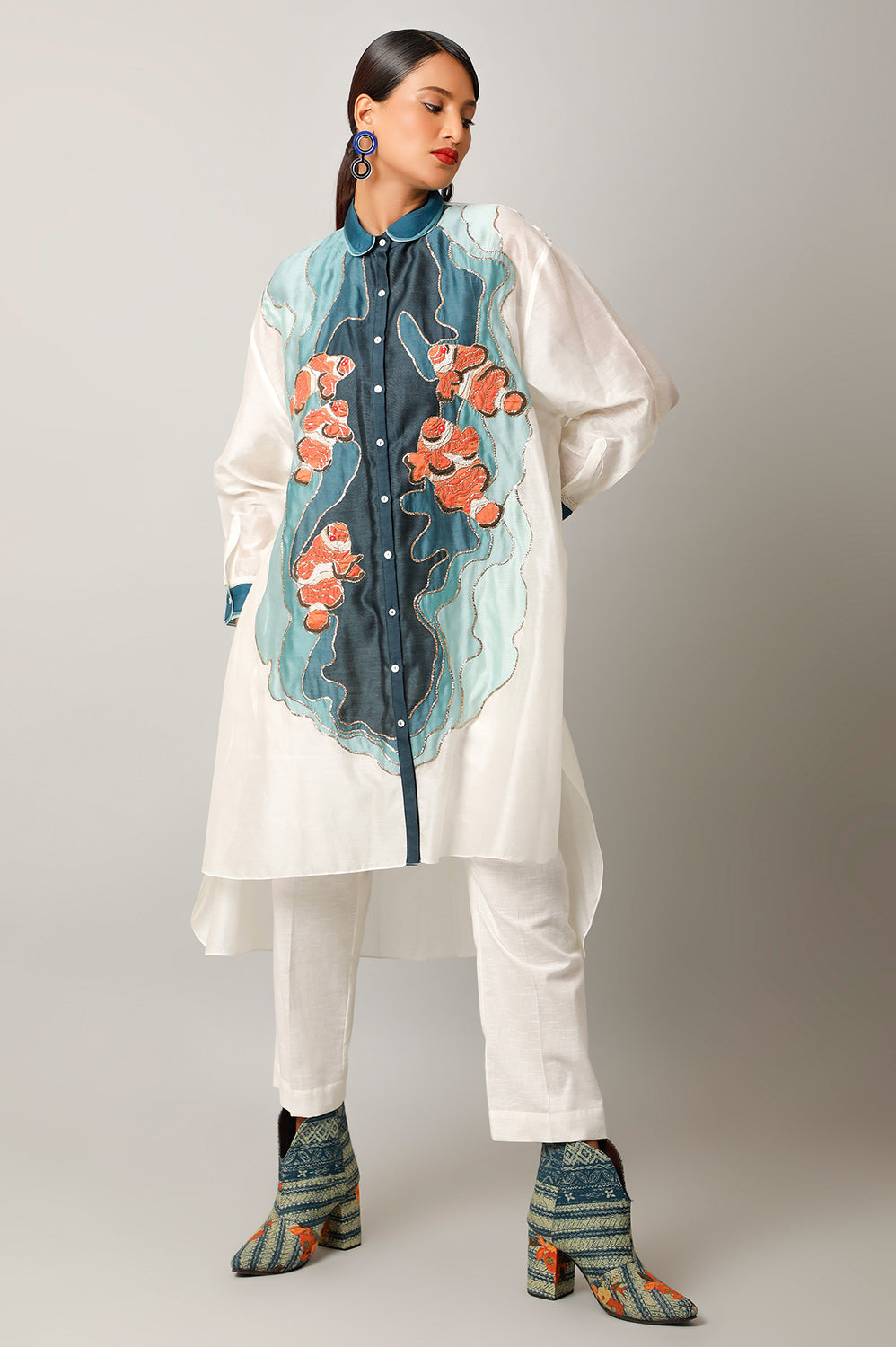 ANTI FIT SHIRT WITH FISH EMBROIDERY AND PANTS