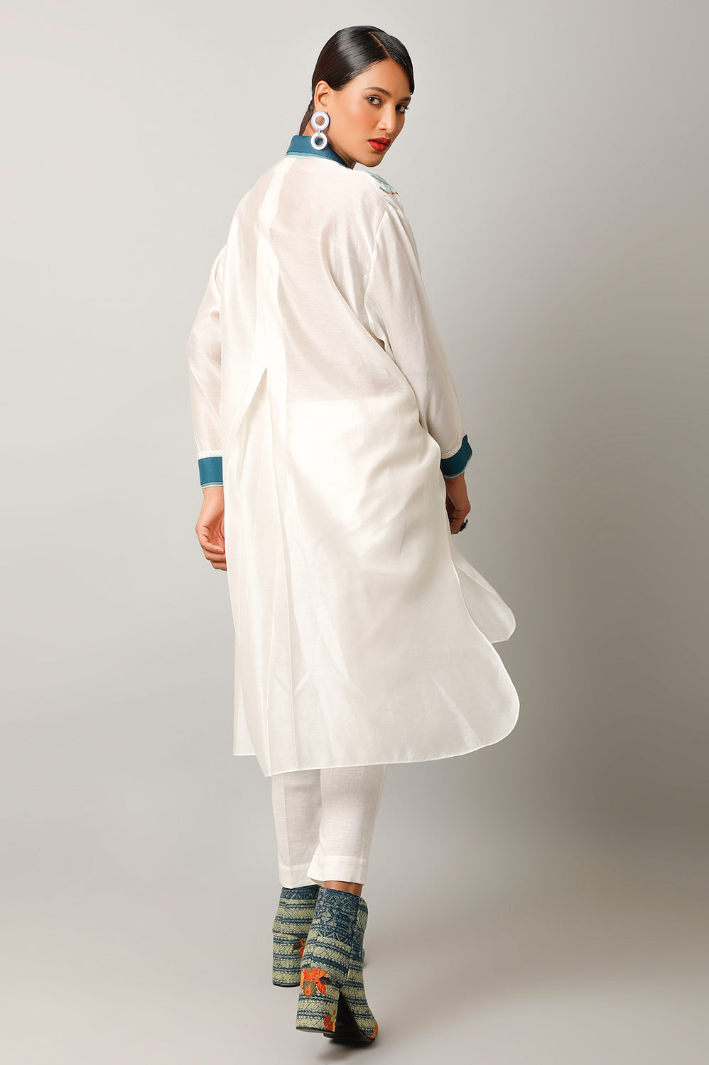 ANTI FIT SHIRT WITH FISH EMBROIDERY AND PANTS