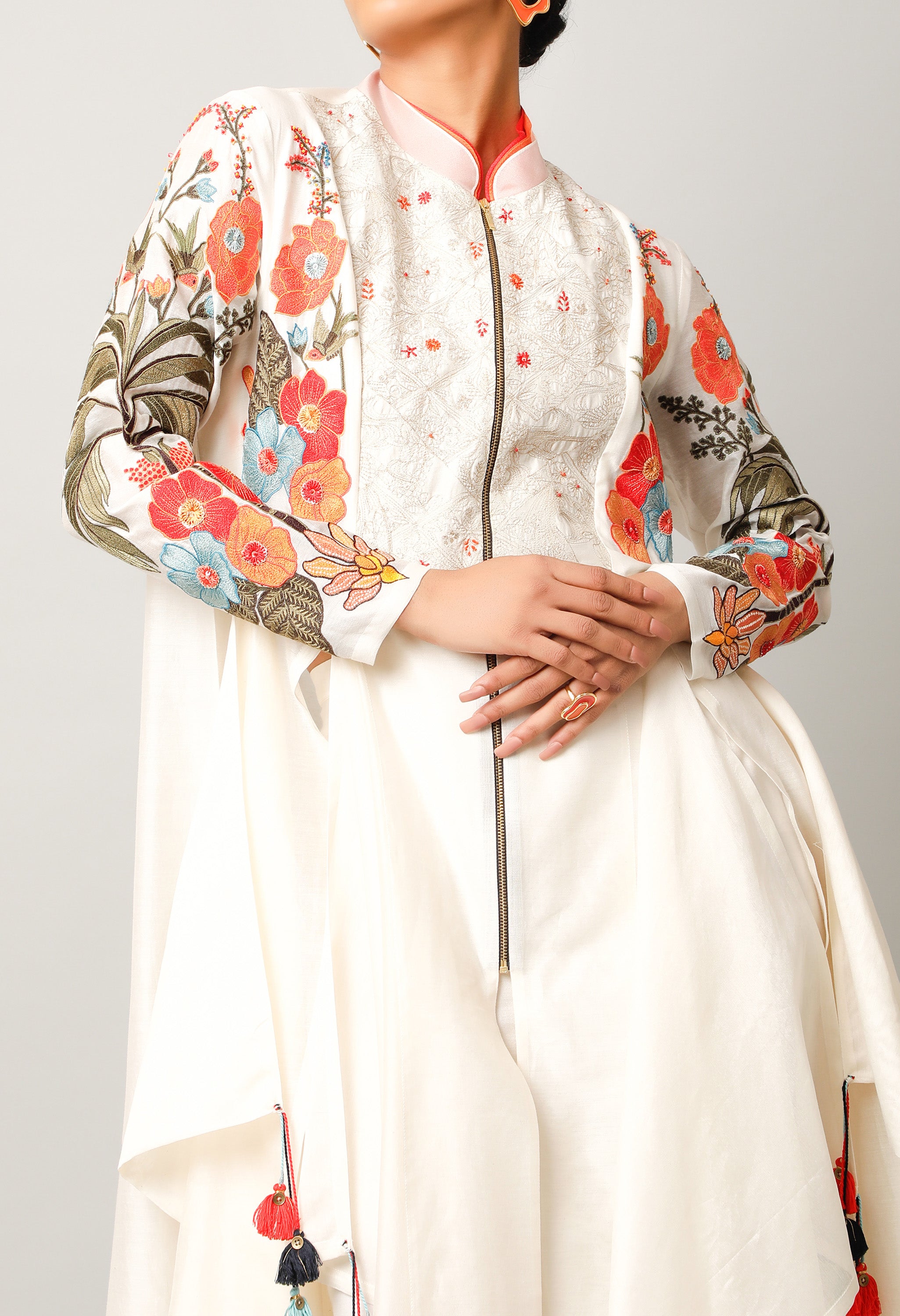 FOLIAGE EMBROIDERED ZIPPERED ANGRAKHA WITH PANTS