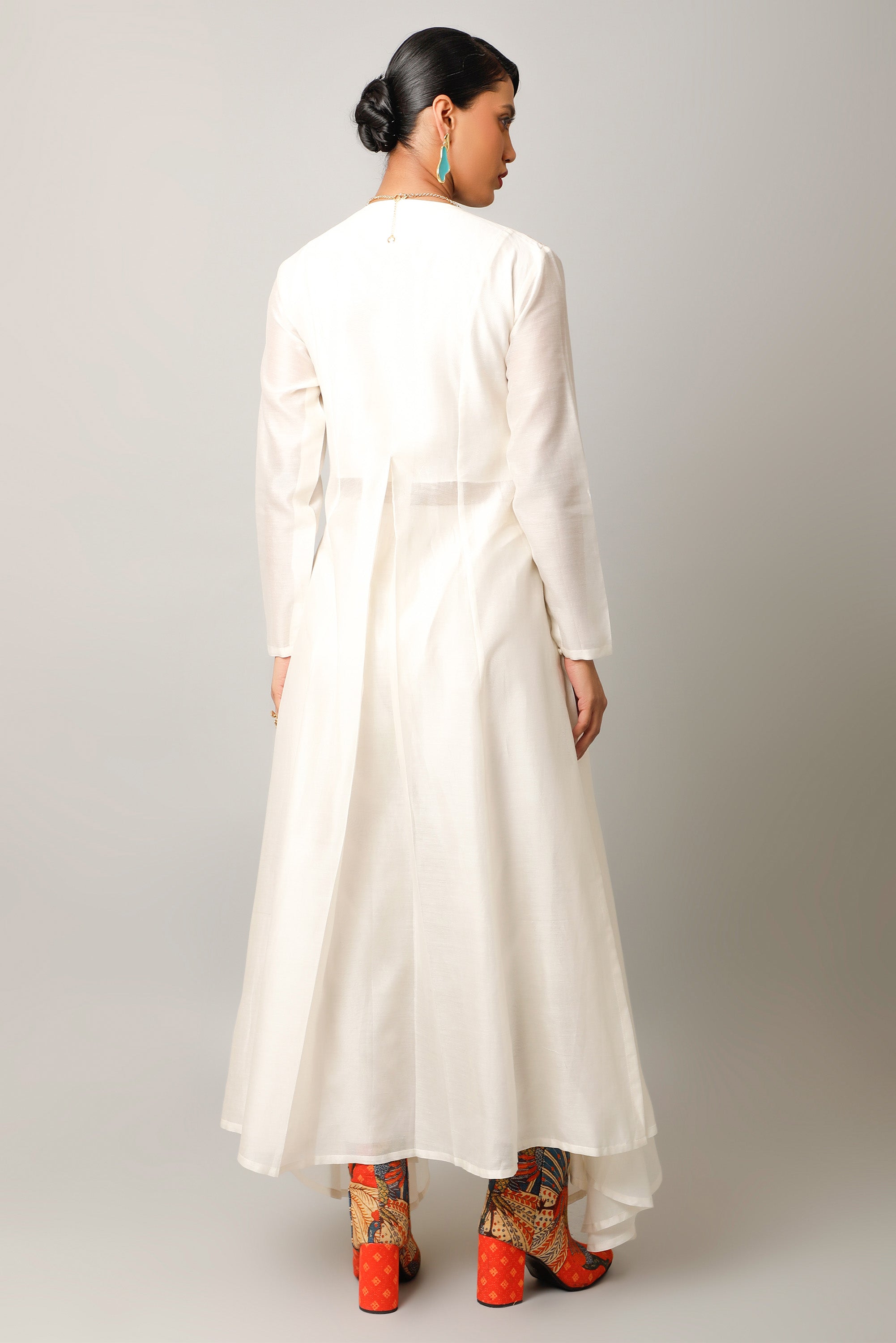 LANDSCAPE EMBROIDERED ZIPPERED ANGRAKHA WITH PANTS