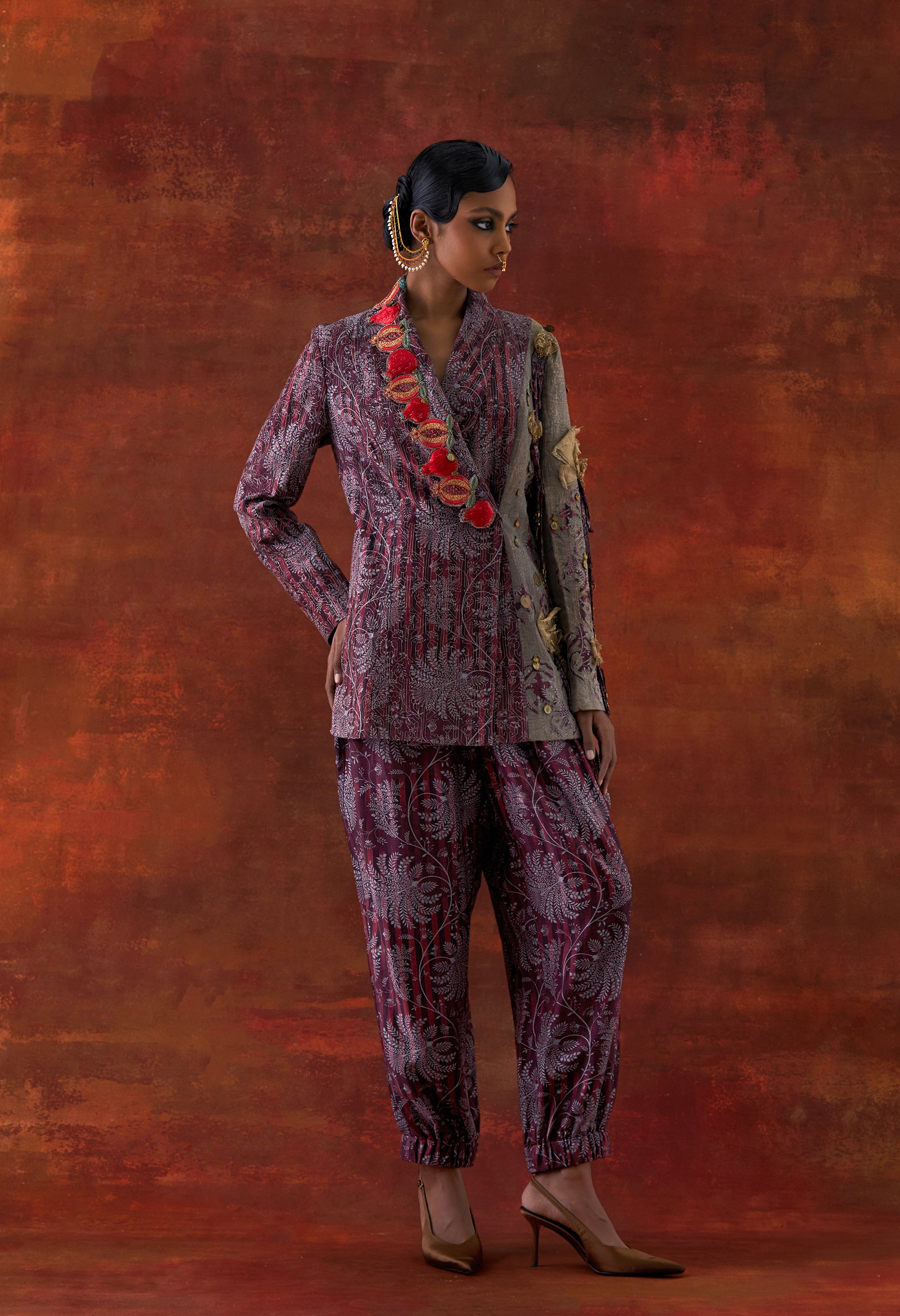POMEGRANATE EMB DOUBLE LAPEL JACKET WITH PRINTED JOGGERS
