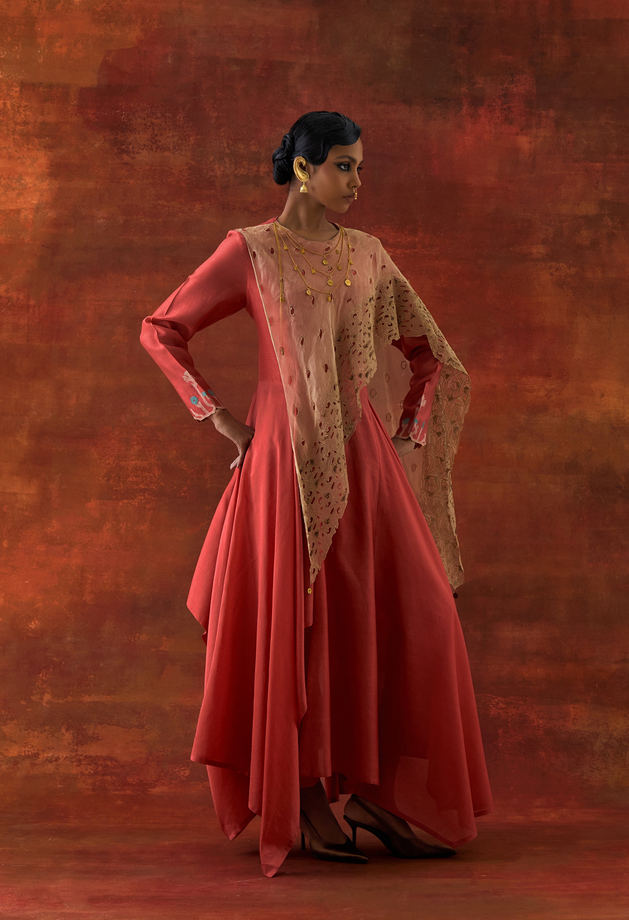 EMB GOLD TISSUE ATTACHED DRAPED KURTA WITH PANTS