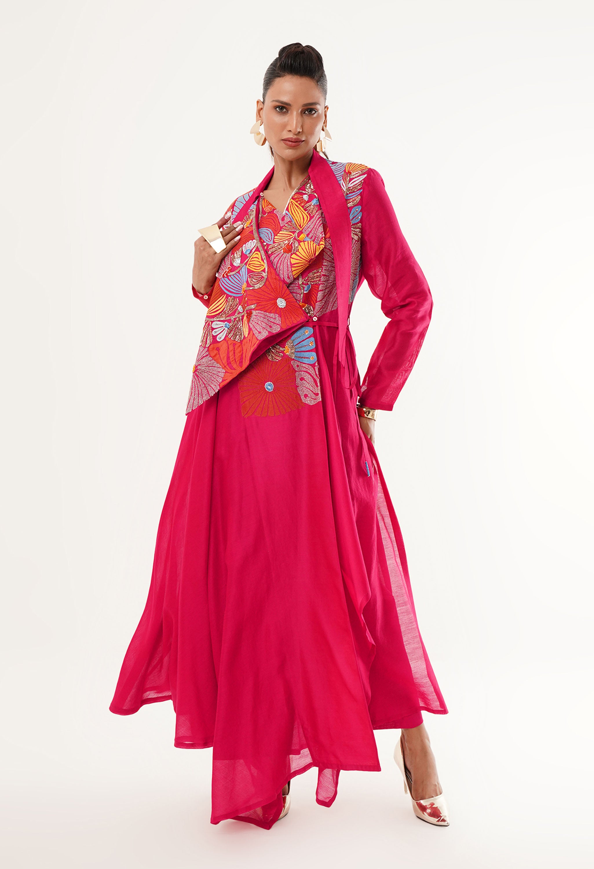 ENGINEERED COWL NECK ANGRAKHA