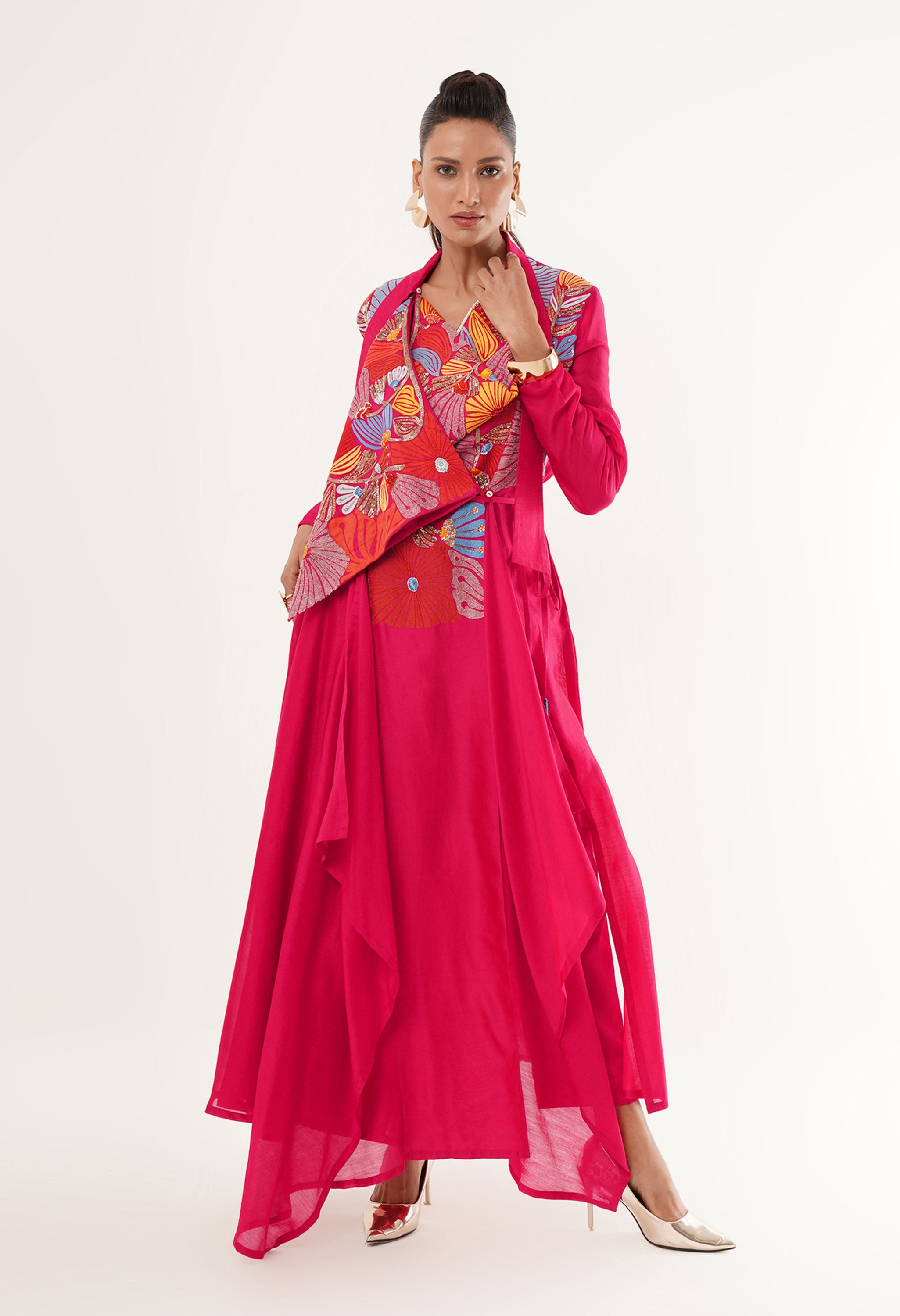 ENGINEERED COWL NECK ANGRAKHA