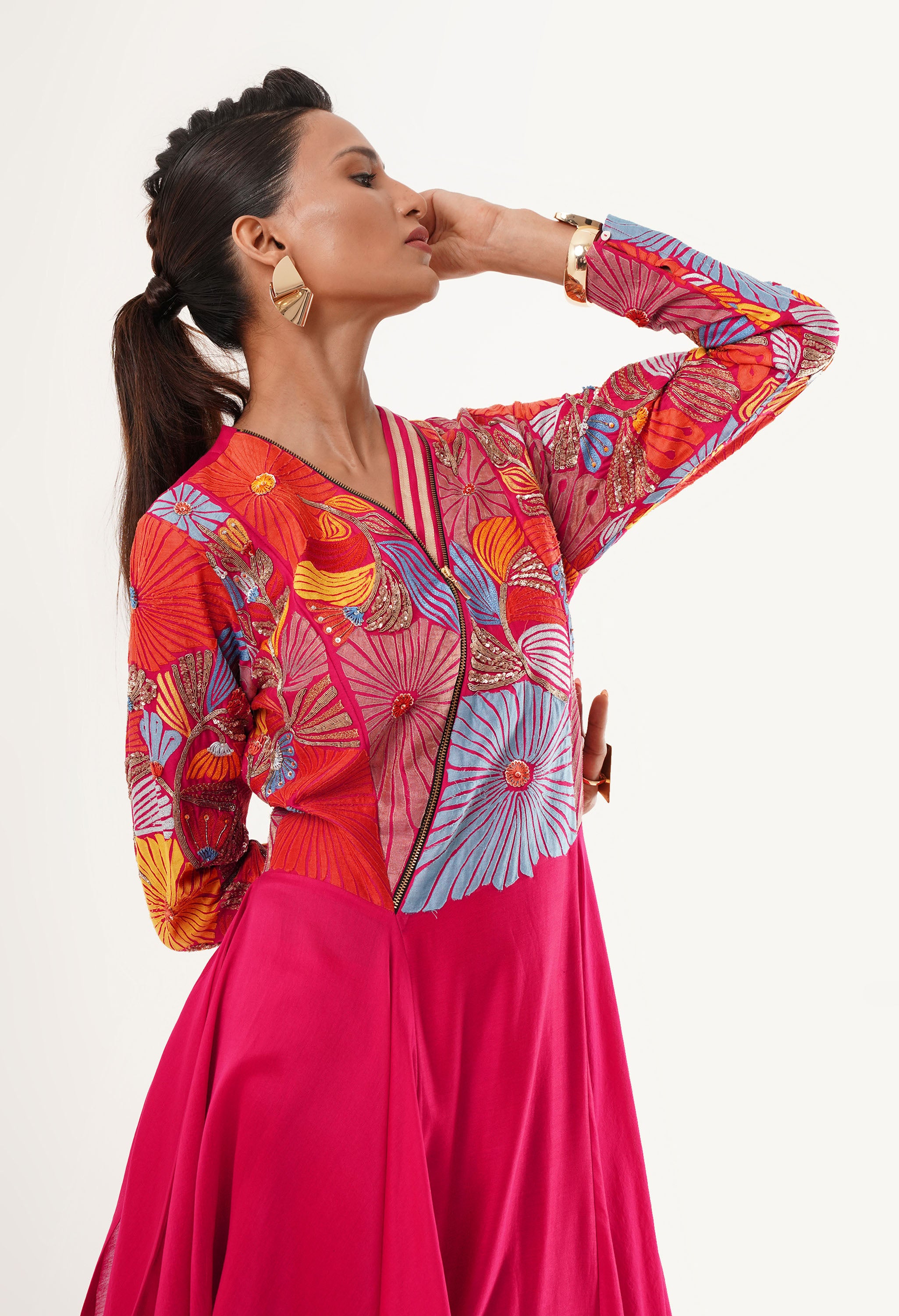 V ASYMMETRICAL NECK KURTA