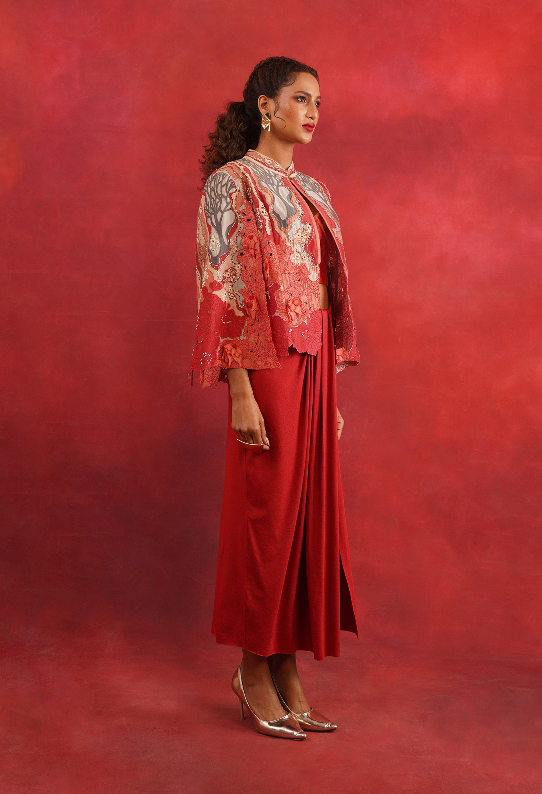 EMBROIDERED CAPE JACKET WITH DRAPED JERSY INNER