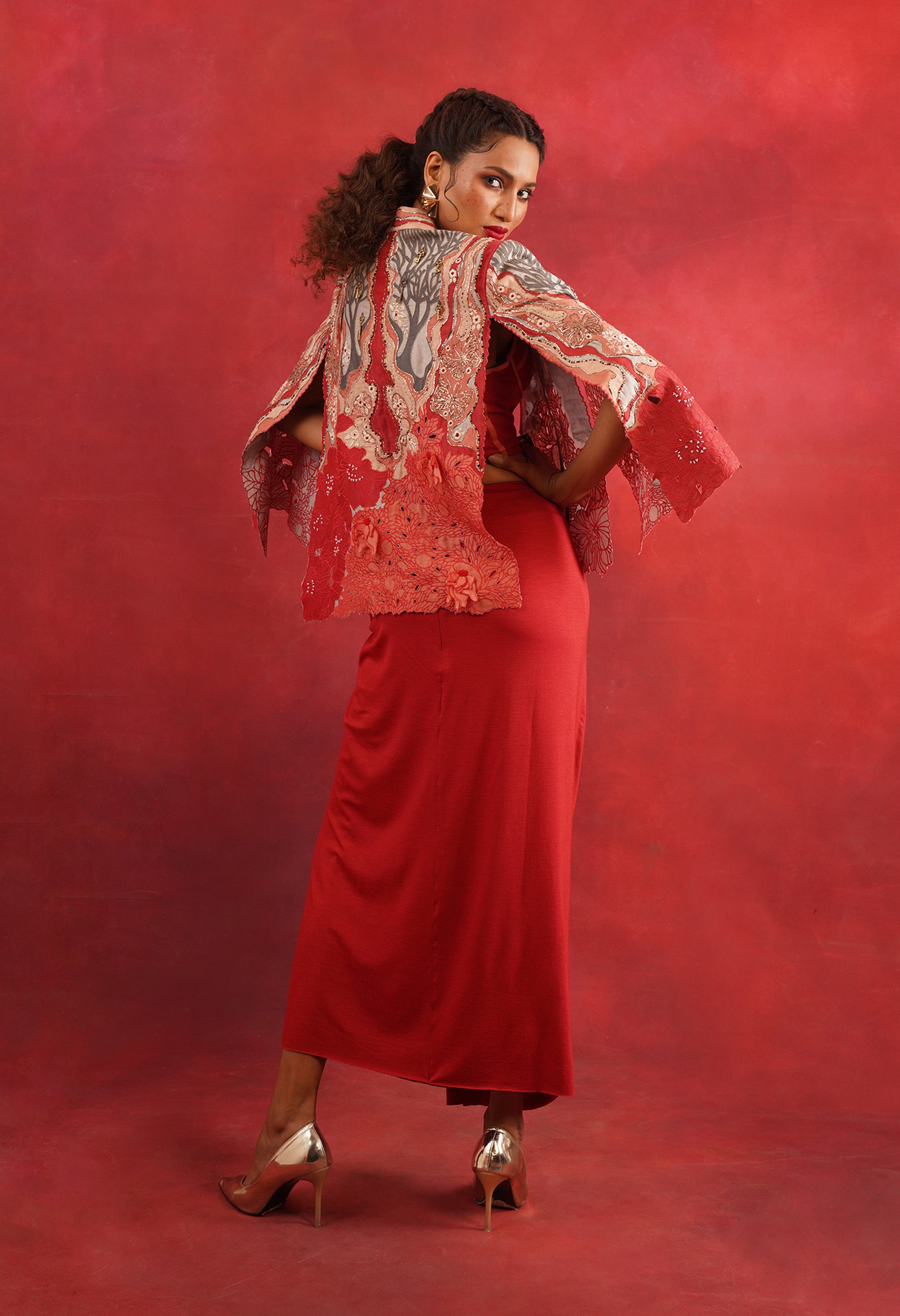 EMBROIDERED CAPE JACKET WITH DRAPED JERSY INNER